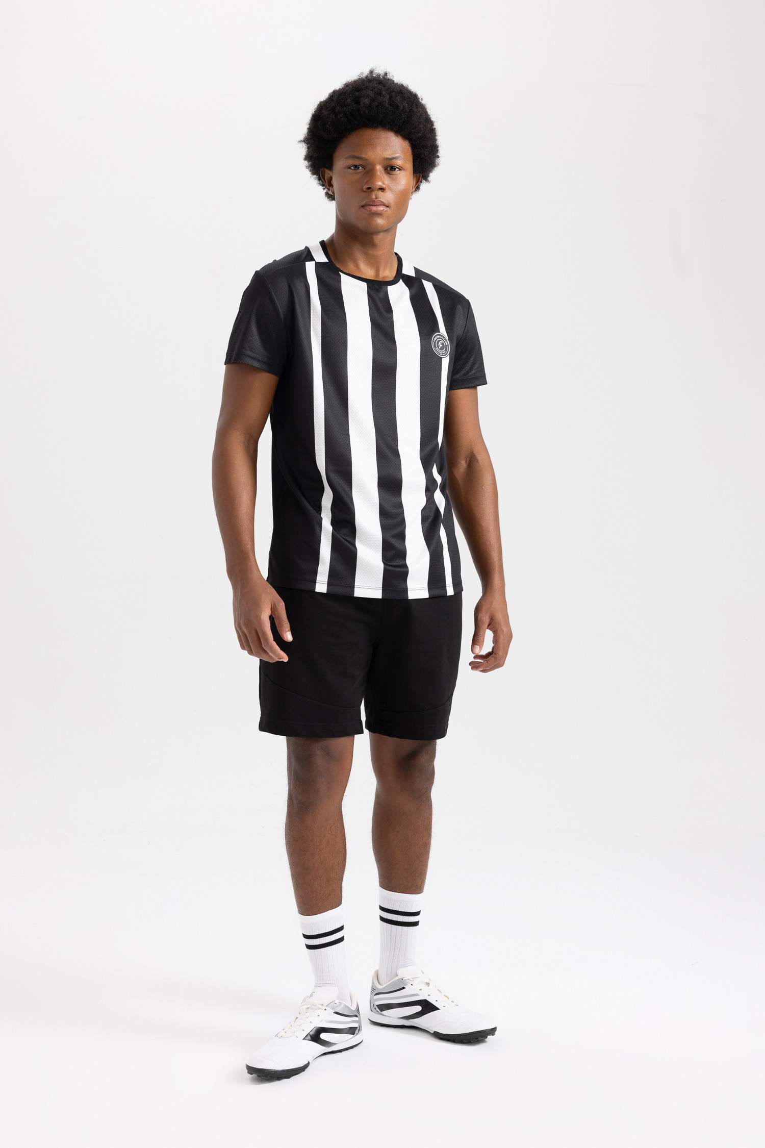 DeFactoFit Standard Fit Crew Neck Sports T-Shirt