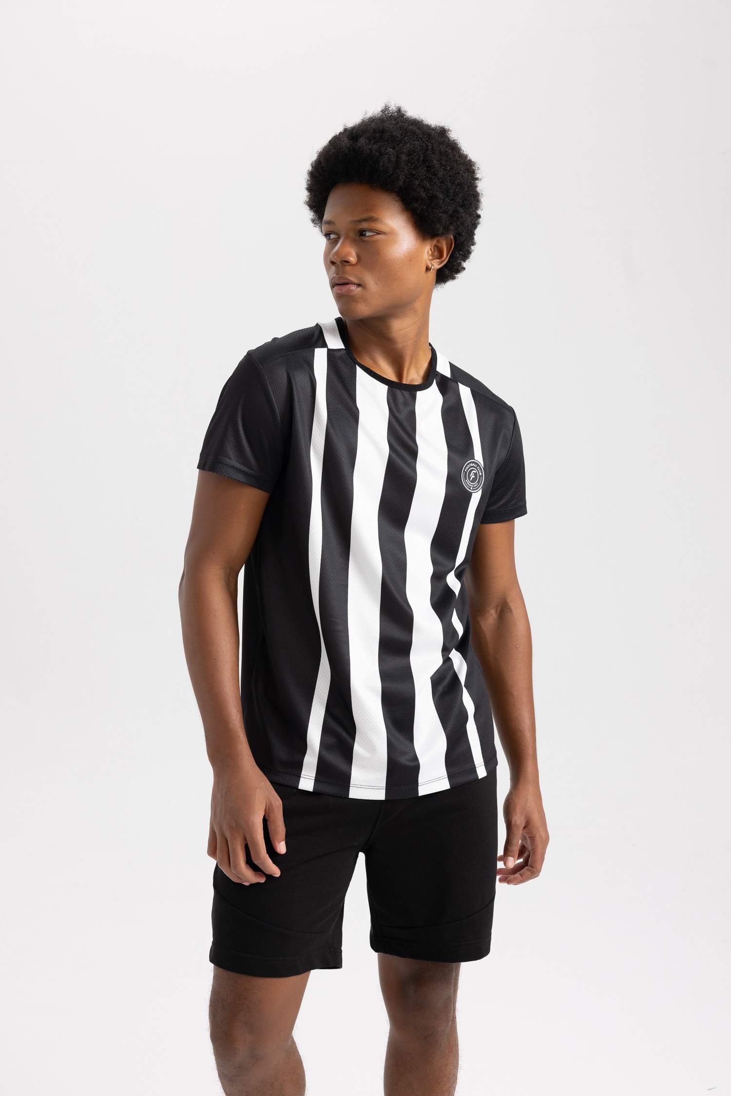 DeFactoFit Standard Fit Crew Neck Sports T-Shirt