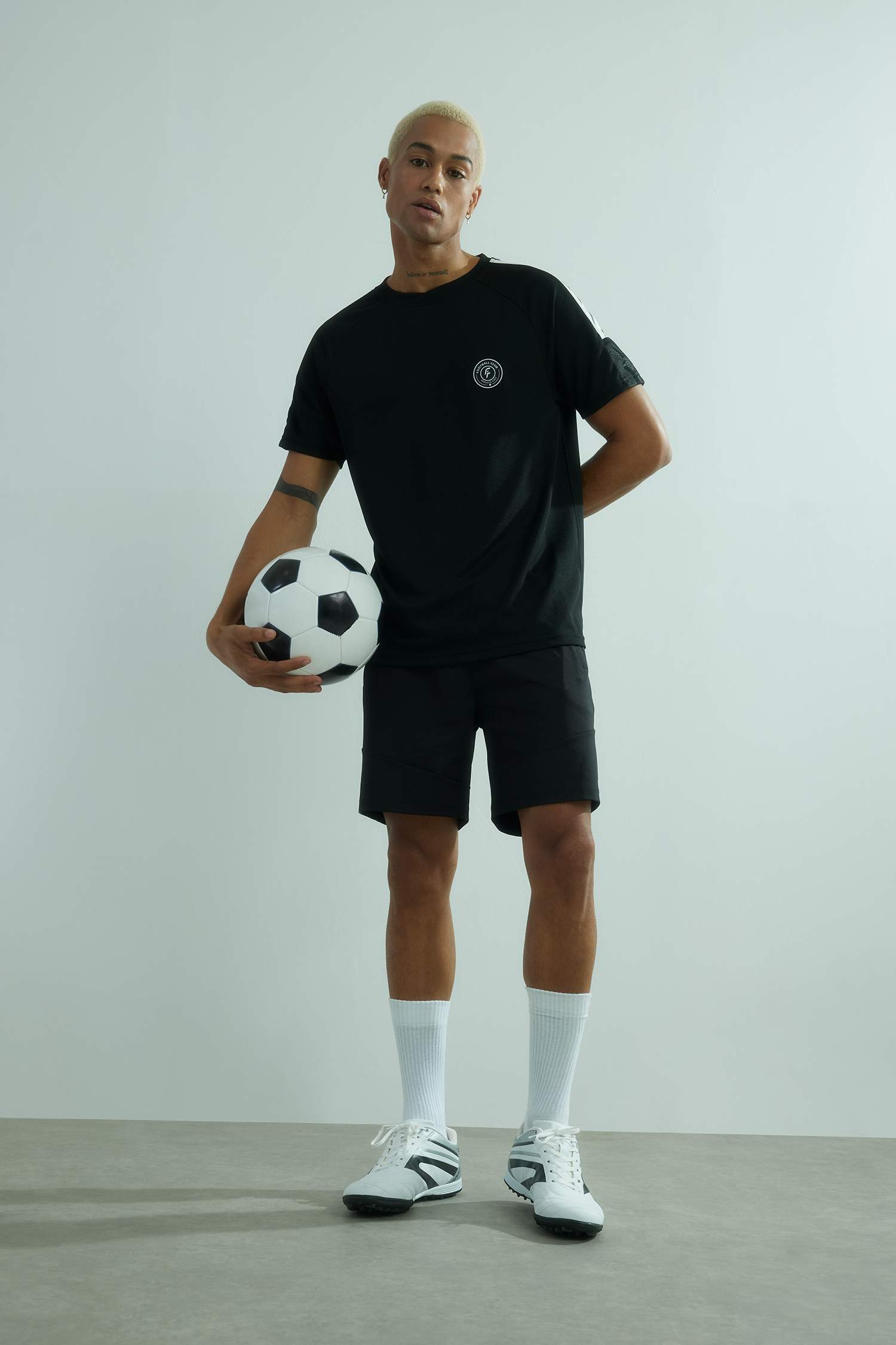 DeFactoFit Slim Fit Sportsman Short Leg Shorts