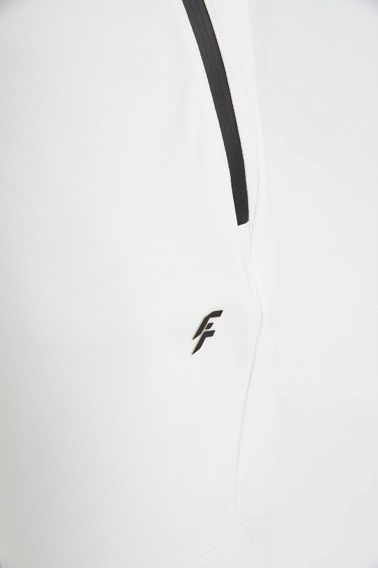 بنطلون جوجر قماش سكوبا سليم فيت بأستك من تحت من DeFactoFit