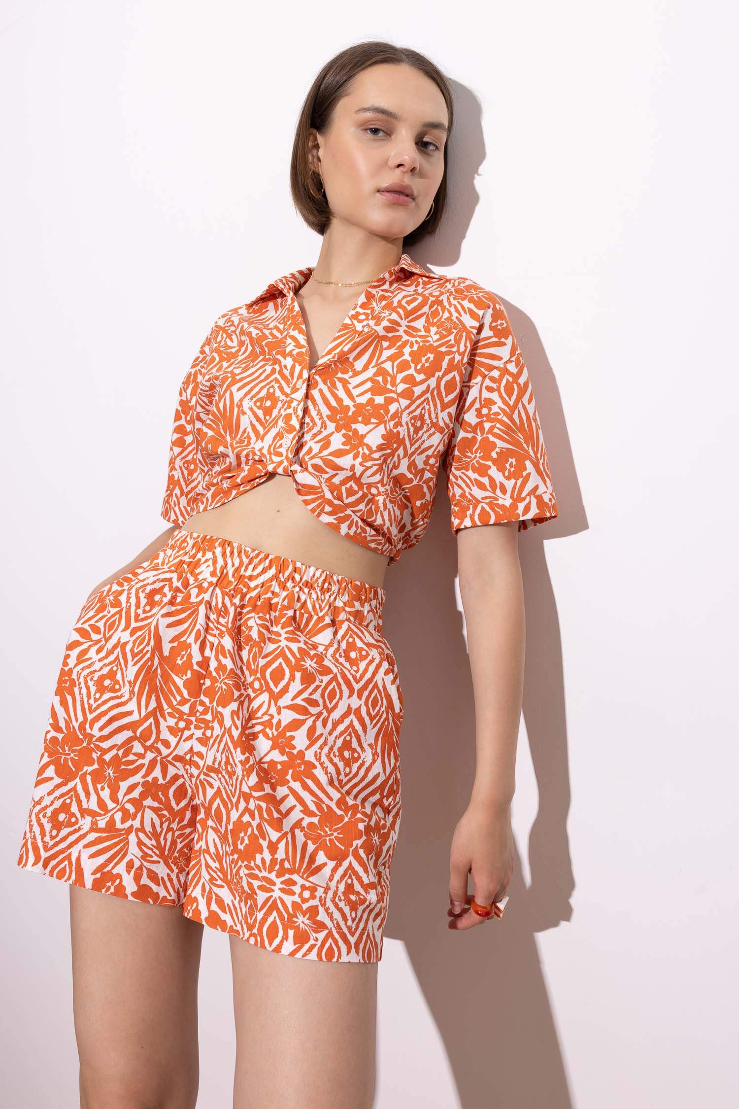 Regular Fit Floral High Waist Shorts