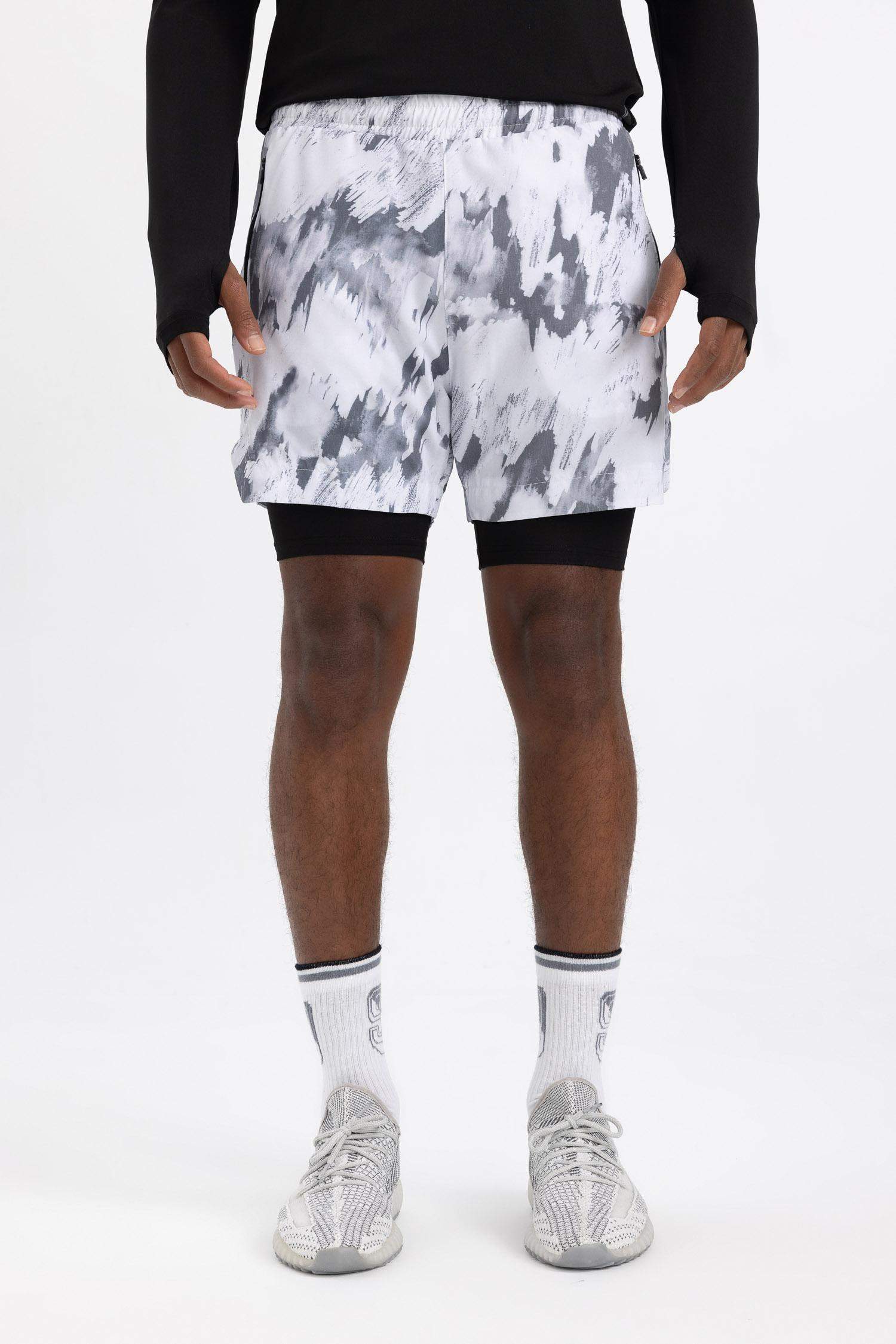 شورت سليم فيت رمادي من DeFactoFit