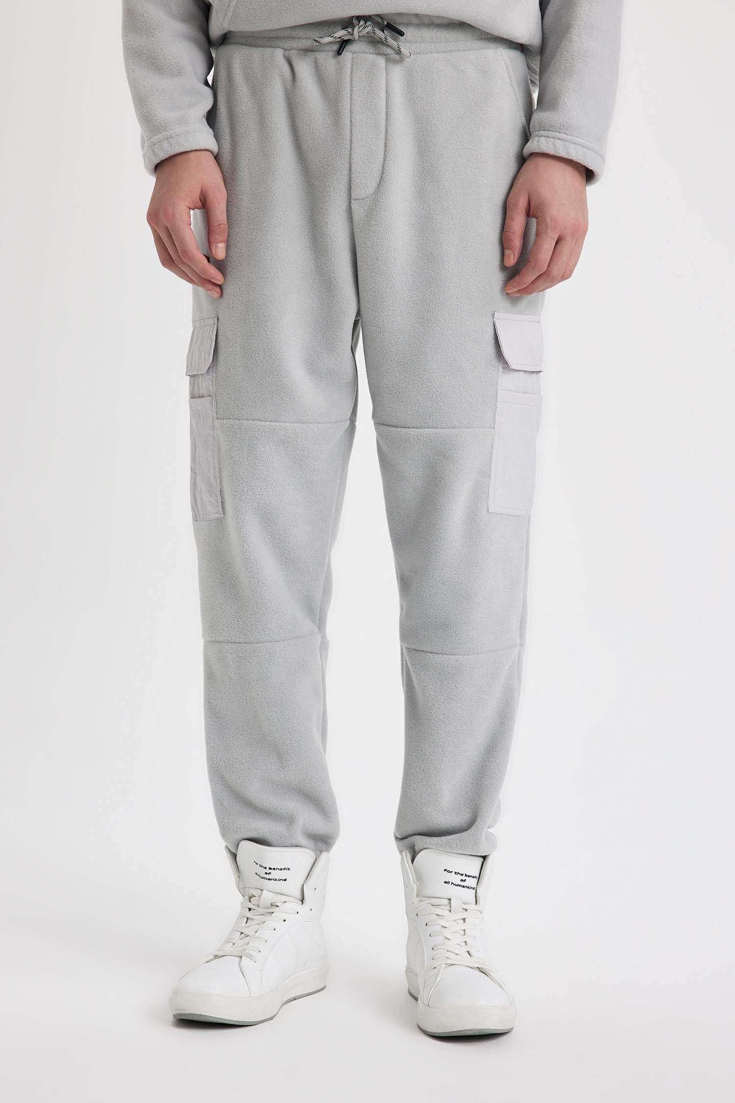 Regular Fit With Cargo Pocket fleece Trousers
