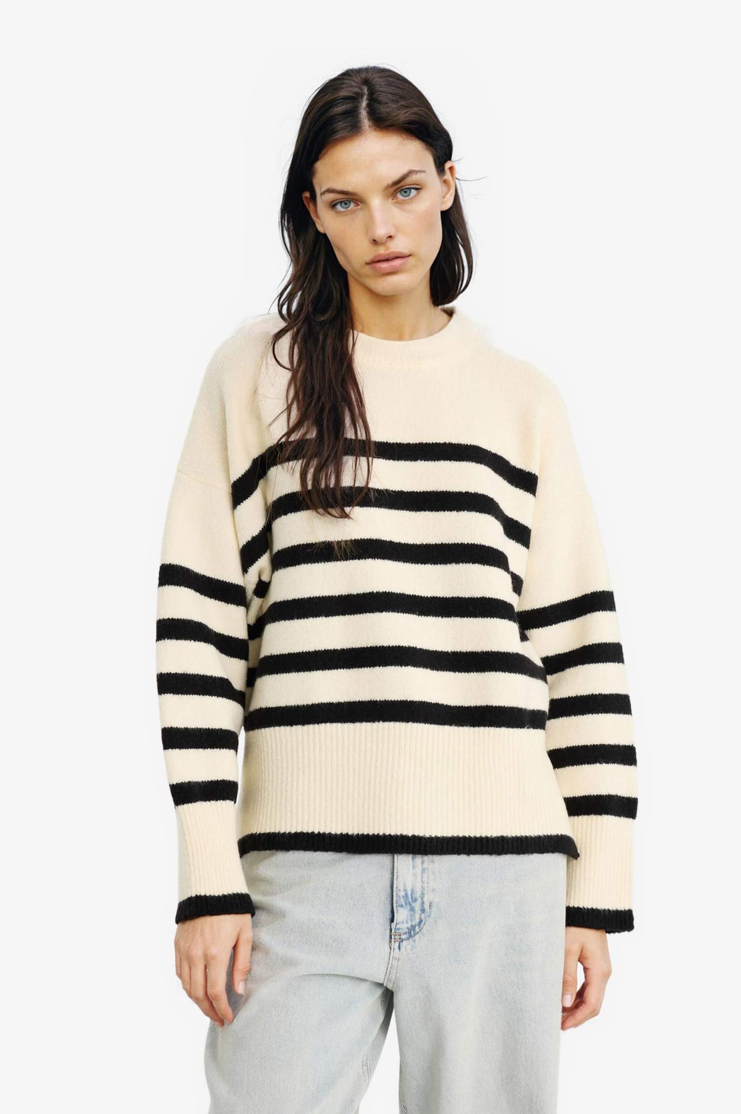 بلوز تريكو اوفر سايز بياخة عالية