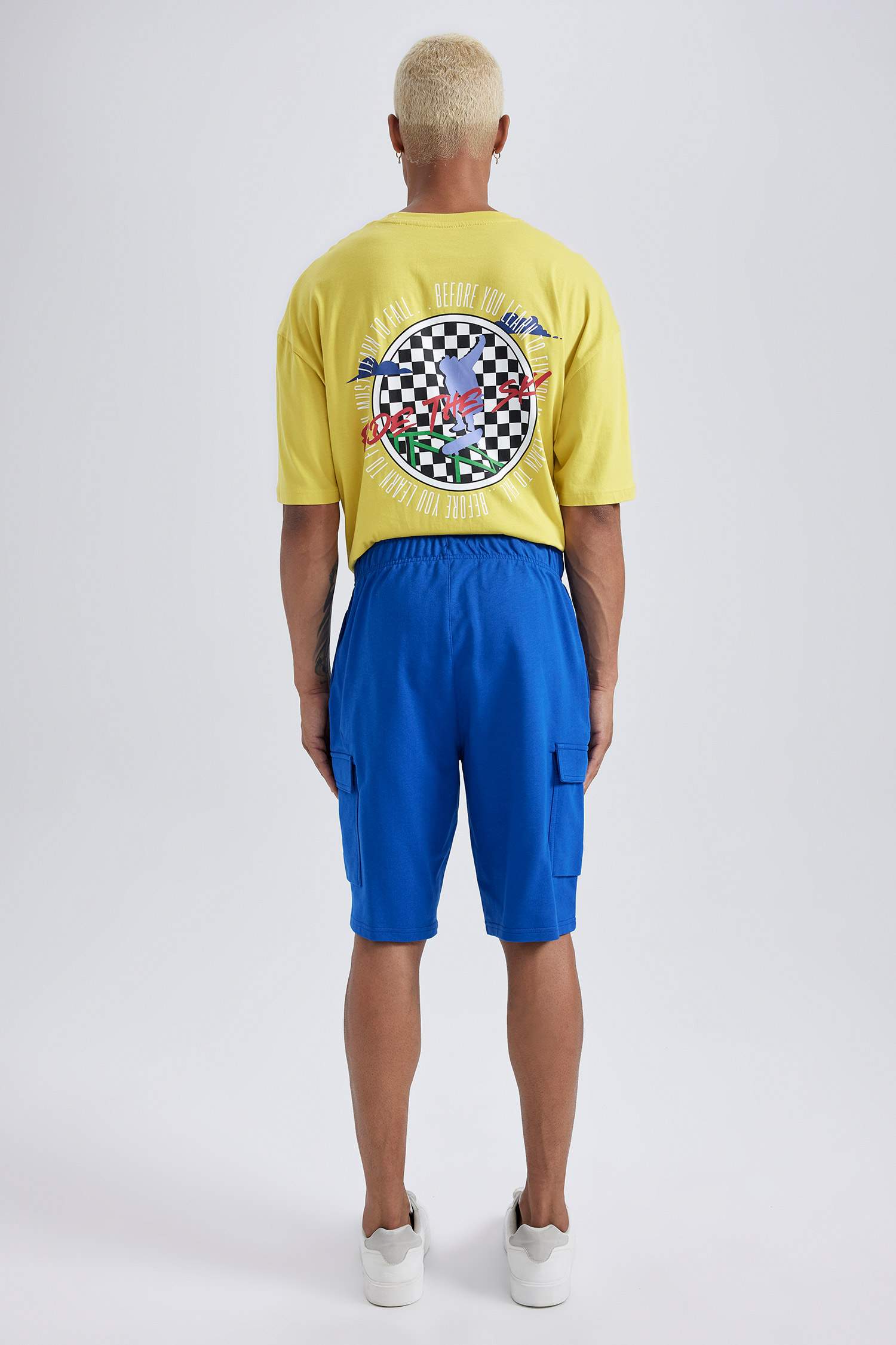 شورت قصة عادية من DeFactoFit