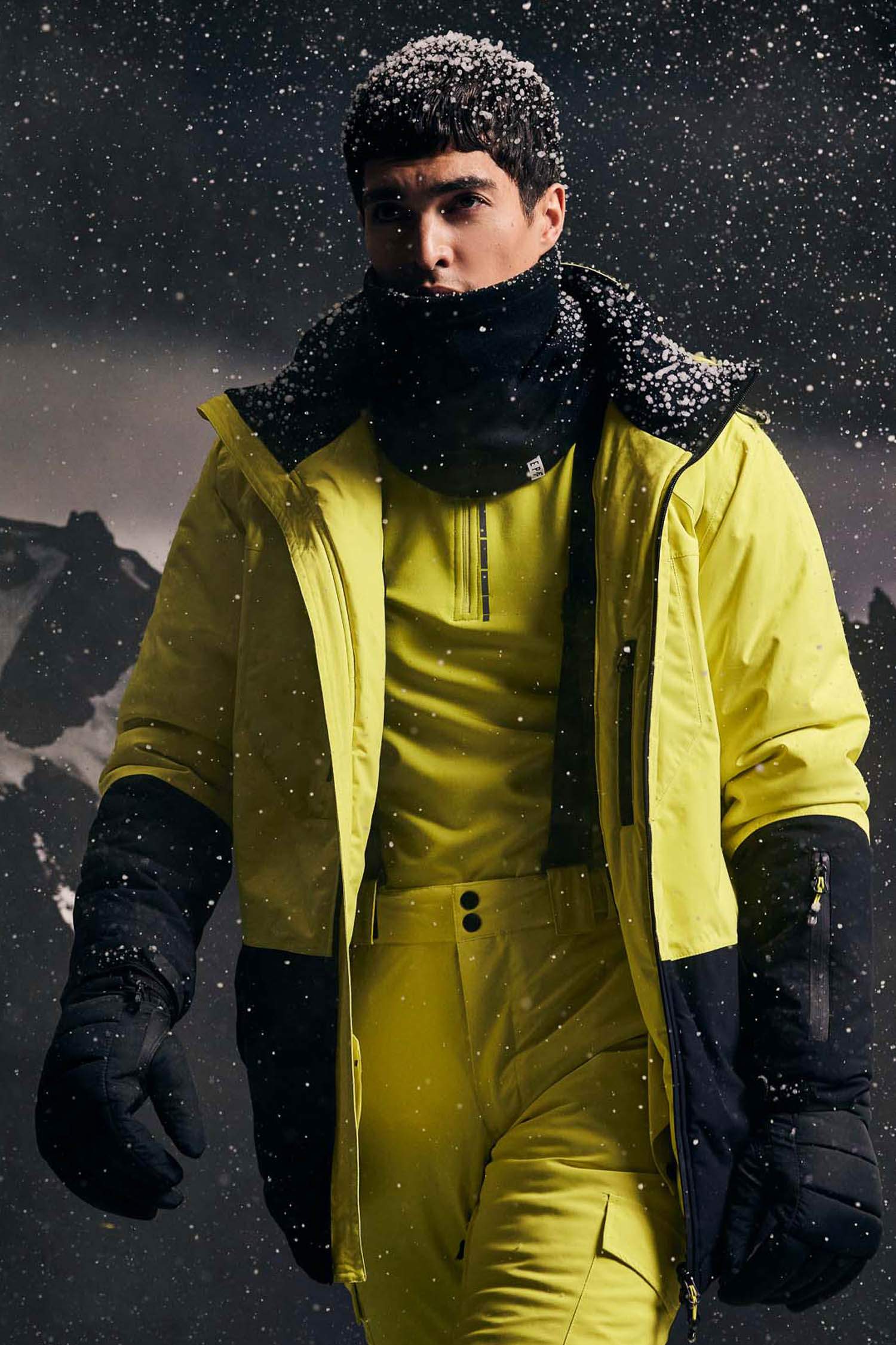 бас киімді Шаңғы киімдері