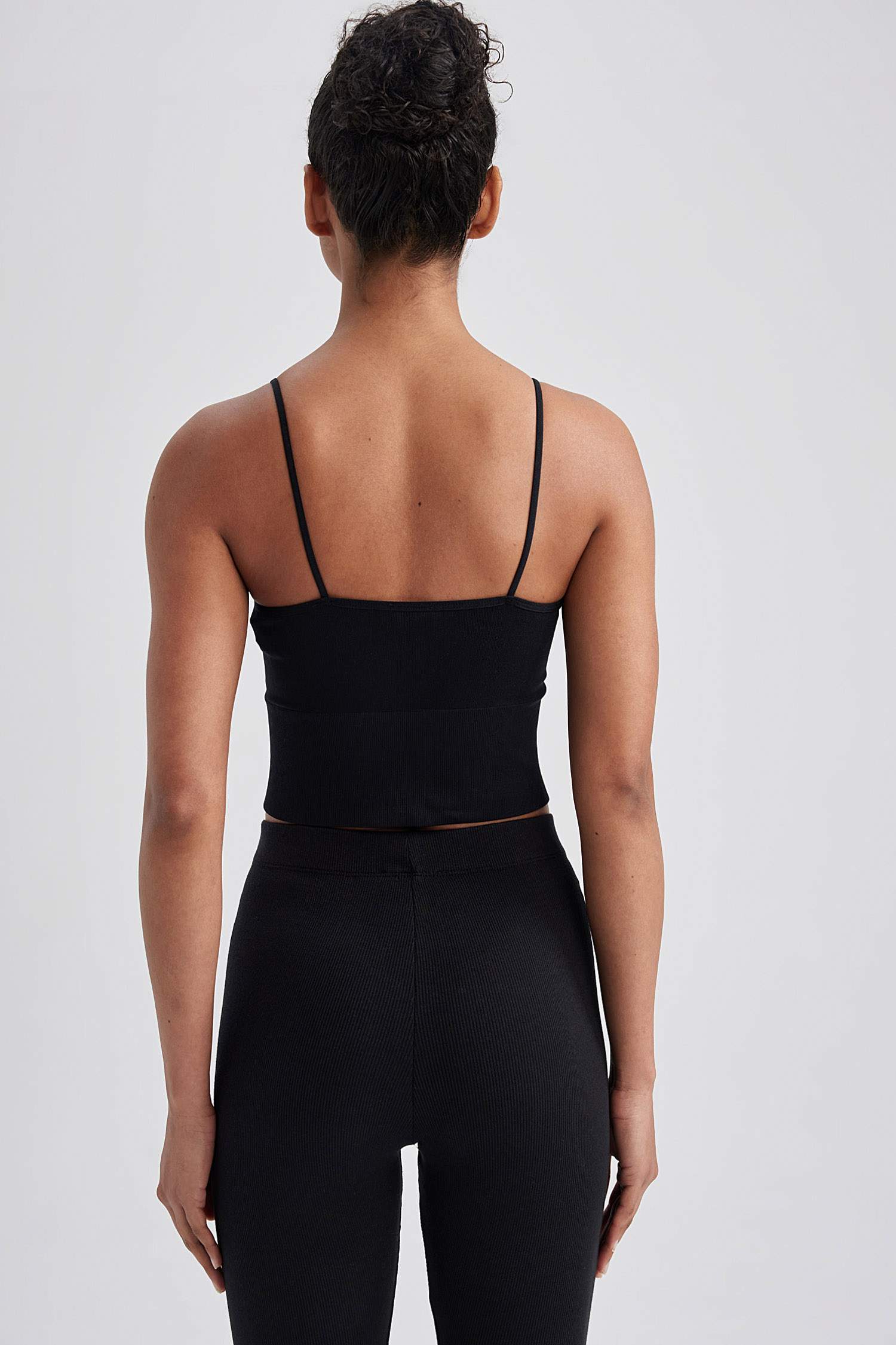 DeFactoFit Seamless V-Neck Sports Crop Top