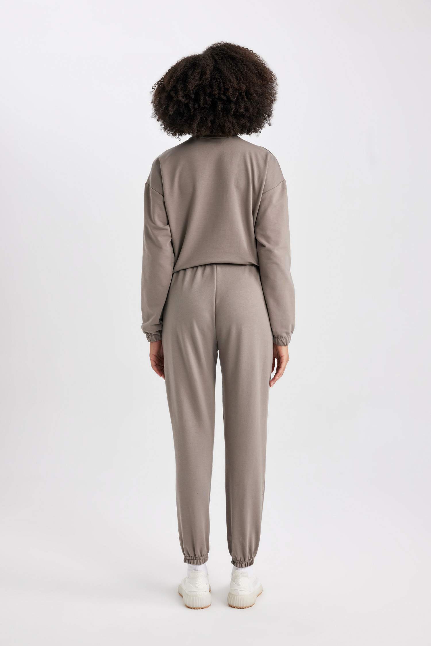 DeFactoFit Standard Fit Pocketed Jogger Sweatpants