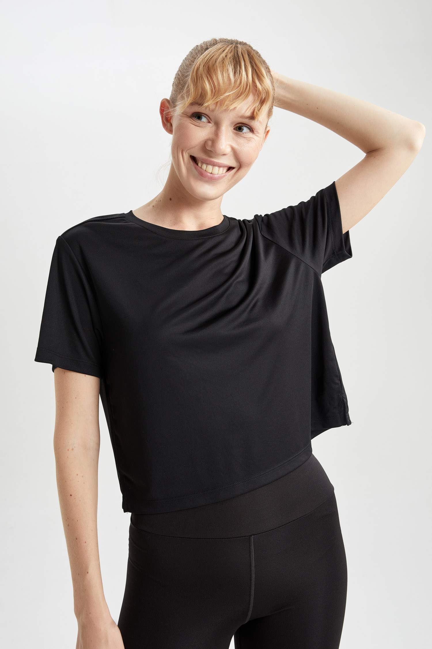 Loose Fit Crew Neck Sports T-Shirt