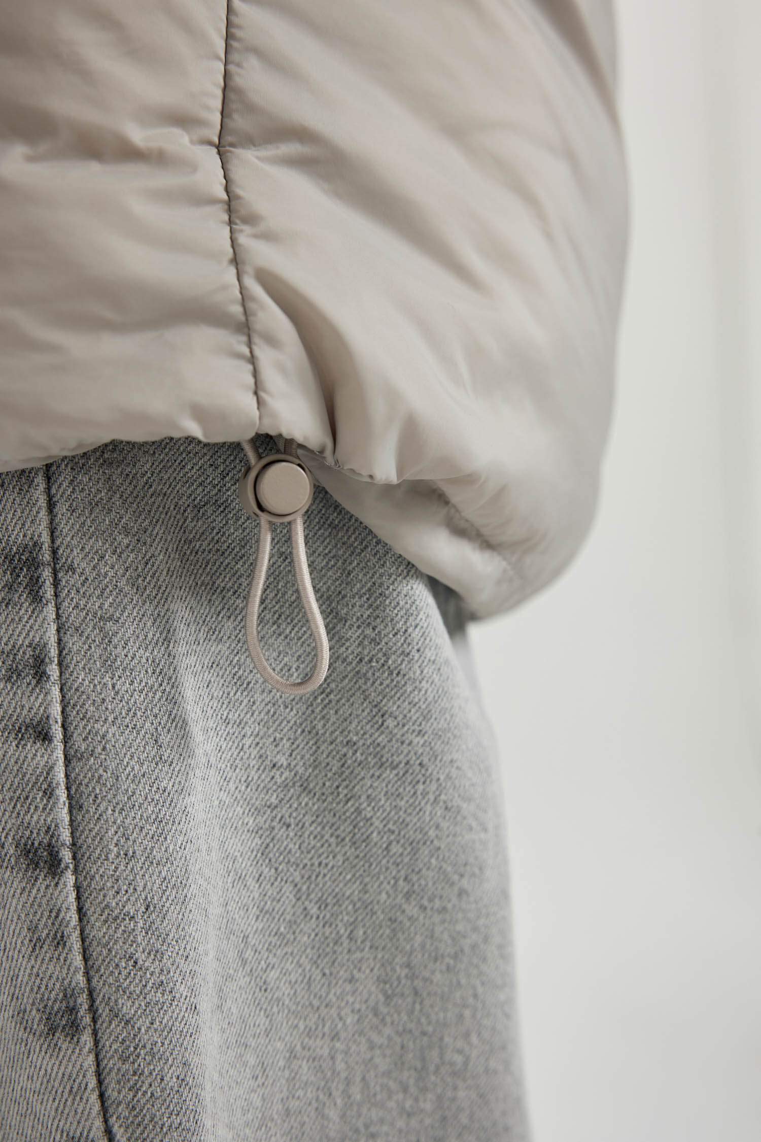 Su Geçirmez Hafif Şişme Mont Oversize Geniş Kalıp Çıkarılabilir Kapüşonlu Fermuarlı Cepli