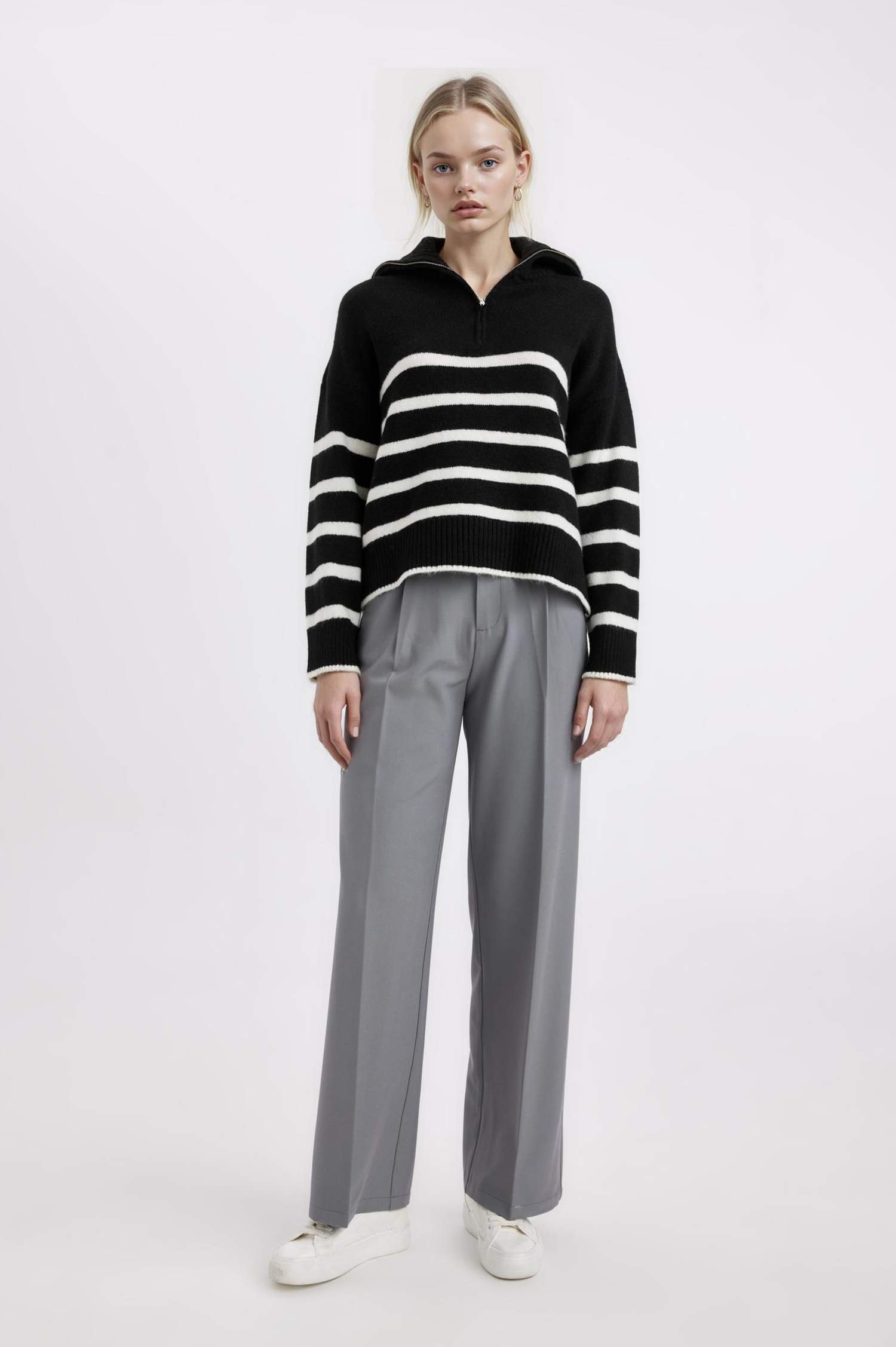 Свитер оверсайз с воротником