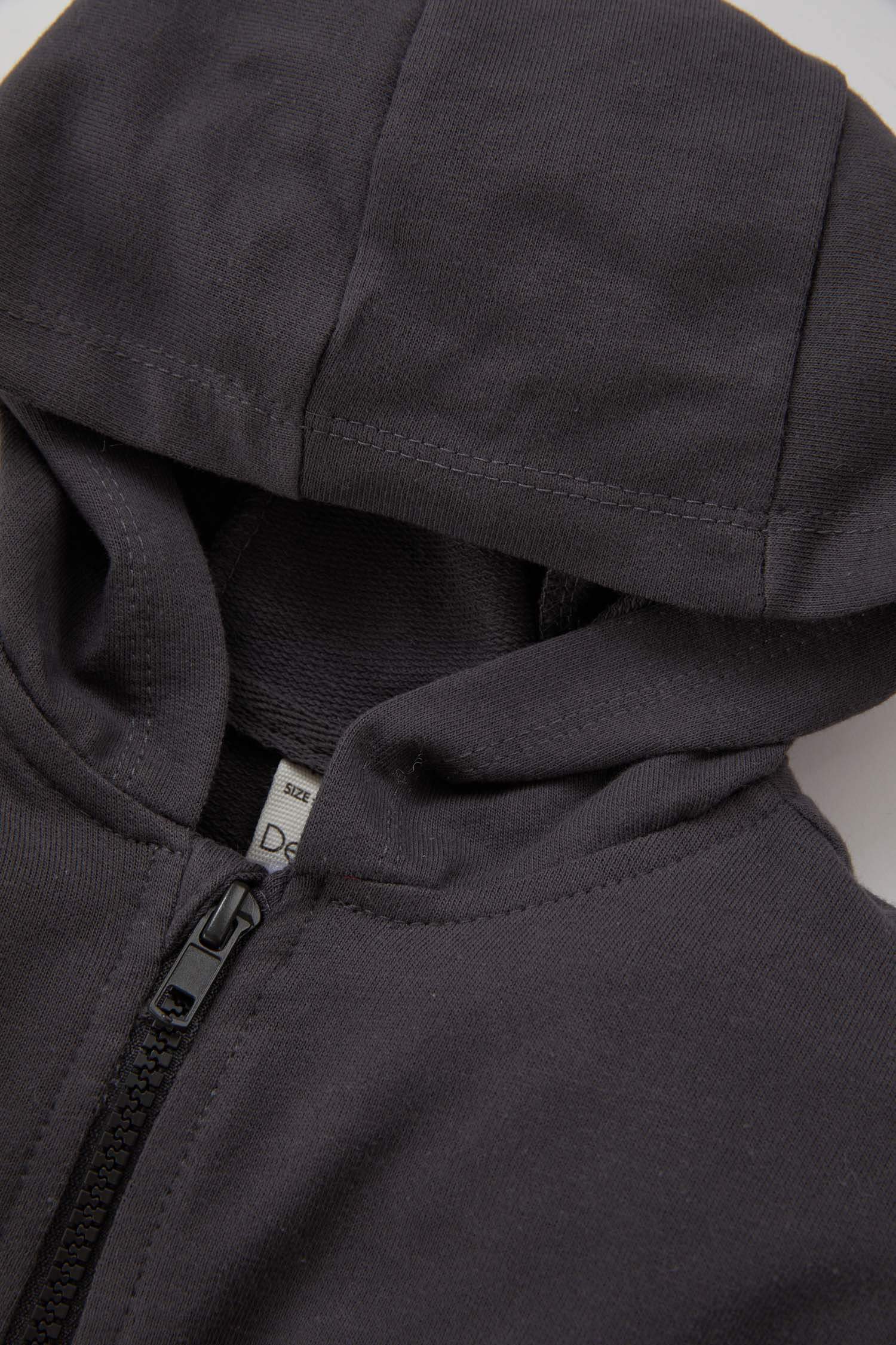 كارديجان بناتي خفيف قصة عادية بكابيشون