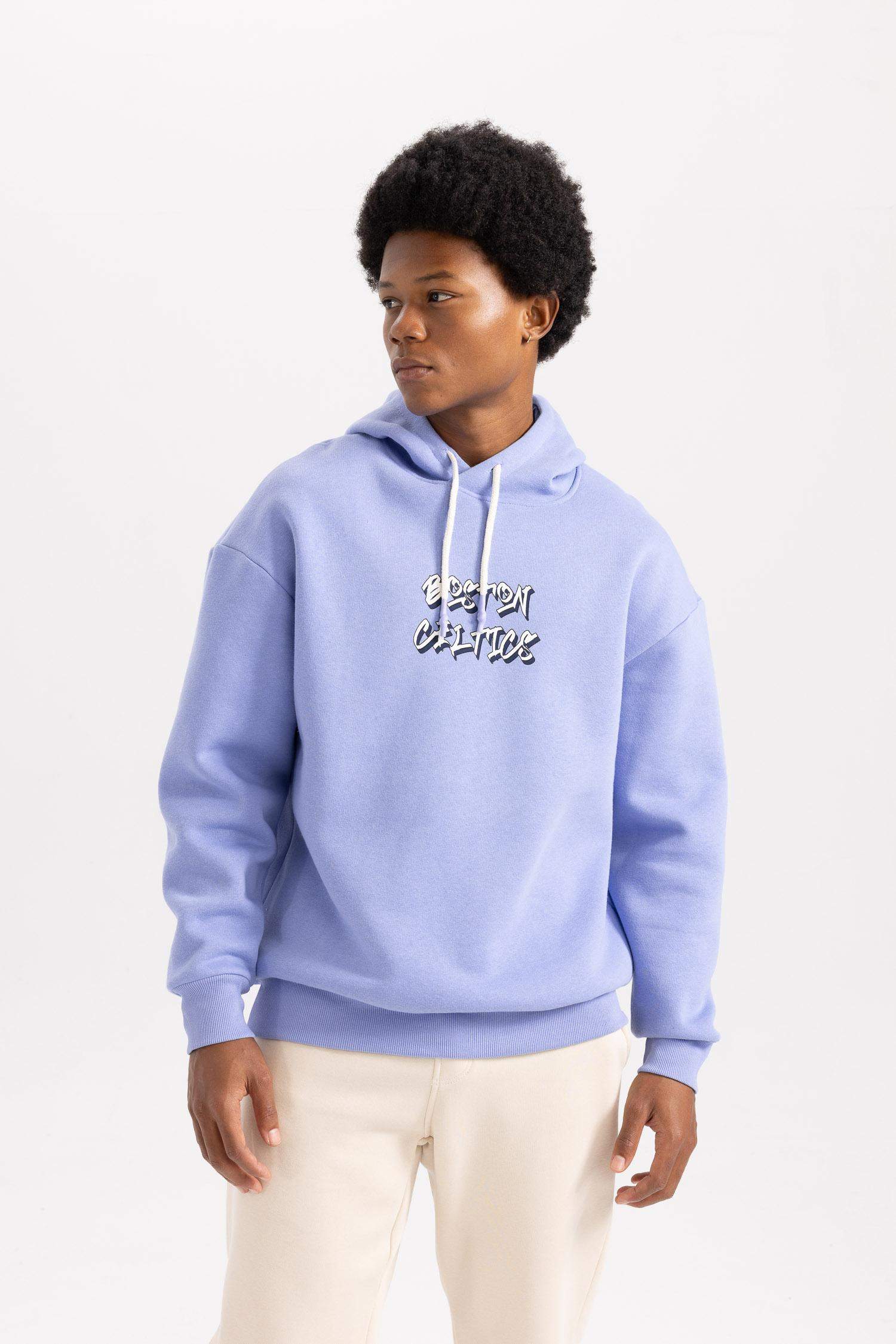 Свитшот оверсайз NBA Boston Celtics с капюшоном, DeFactoFit