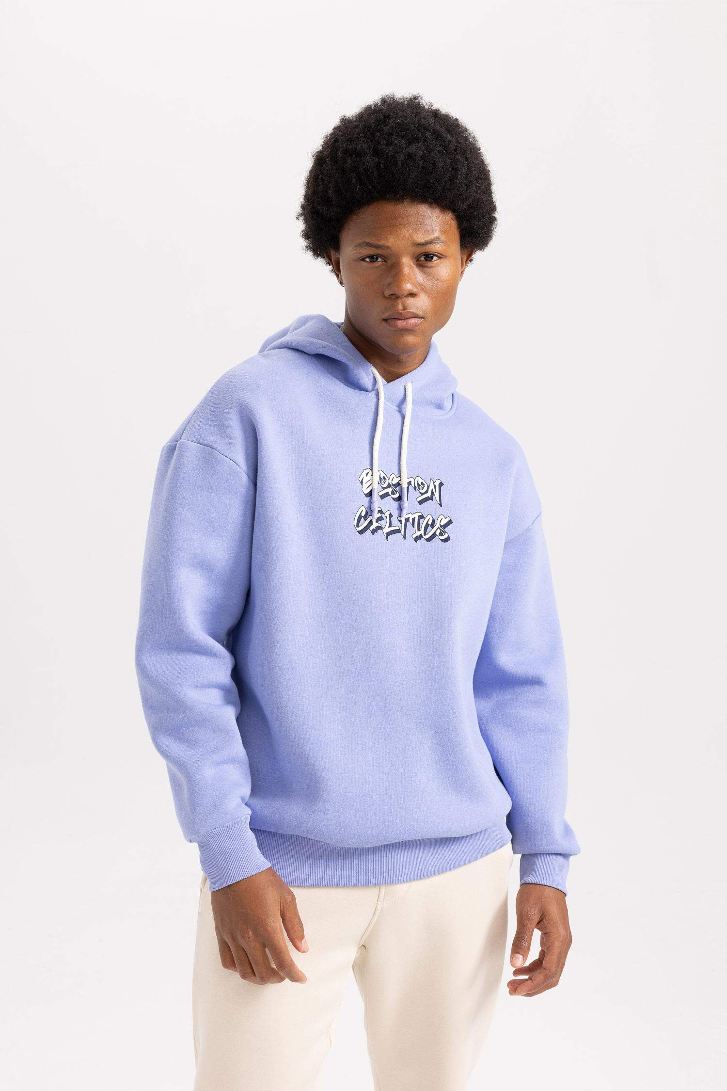 Свитшот оверсайз NBA Boston Celtics с капюшоном, DeFactoFit