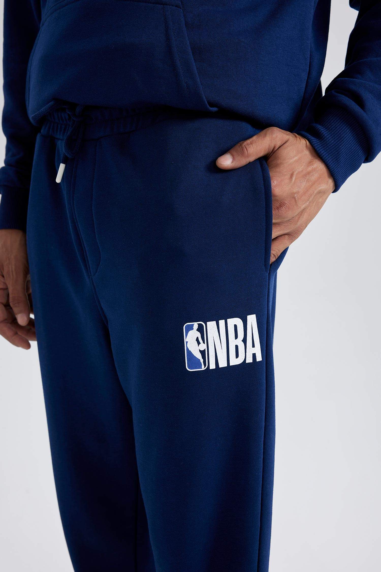 Grey BOYS & TEENS Boy Defacto Fit NBA Current Teams Licensed