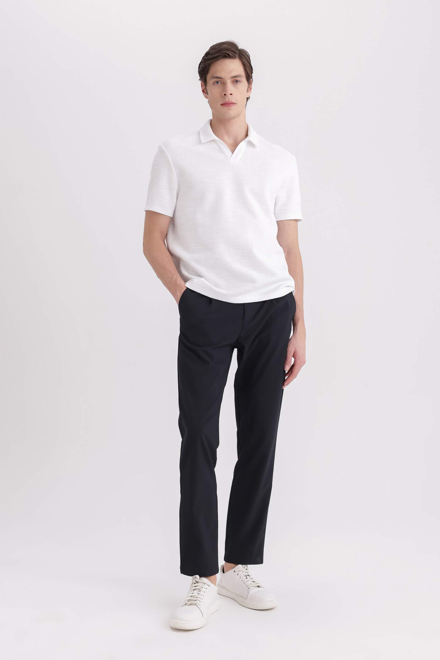 Yazlık Kumaş Pileli Pantolon Tailored Regular Fit Normal Kesim Basic Düz Cepli Düz Paça