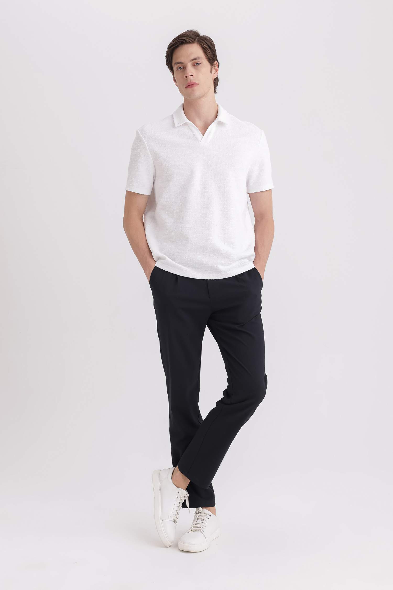 Yazlık Kumaş Pileli Pantolon Tailored Regular Fit Normal Kesim Basic Düz Cepli Düz Paça