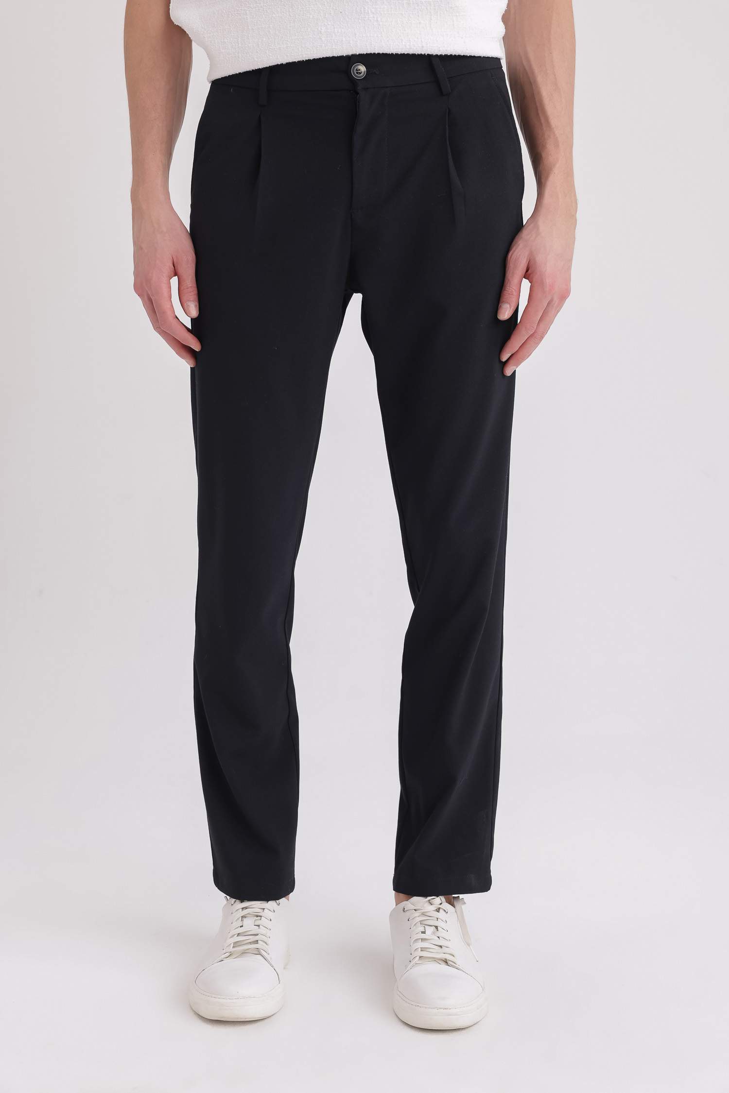 Yazlık Kumaş Pileli Pantolon Tailored Regular Fit Normal Kesim Basic Düz Cepli Düz Paça