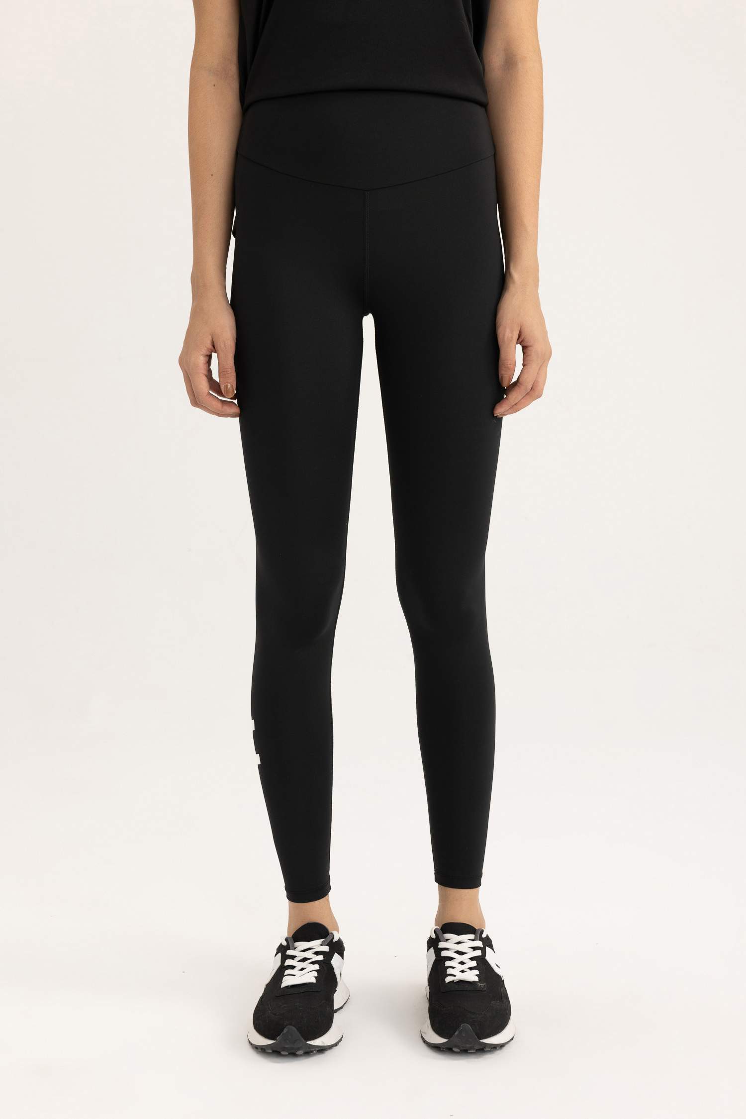 ليجنج طويل بخصر عادي من DeFactoFit