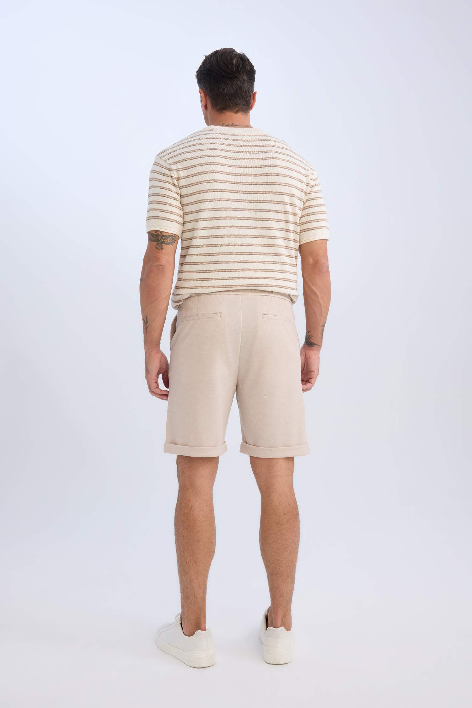 شورت برمودا بيكيه