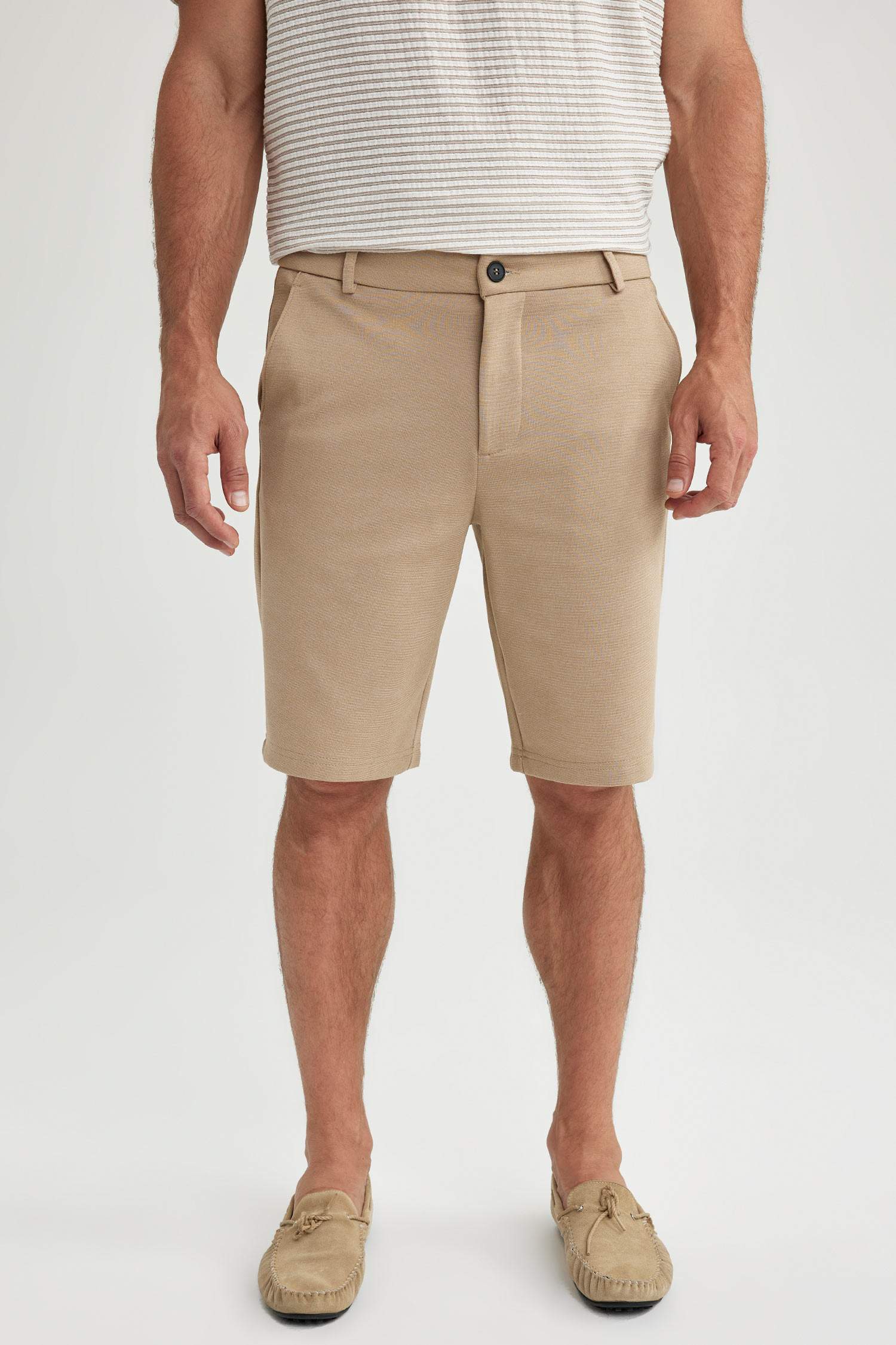 Бермуды базовые для мужчин