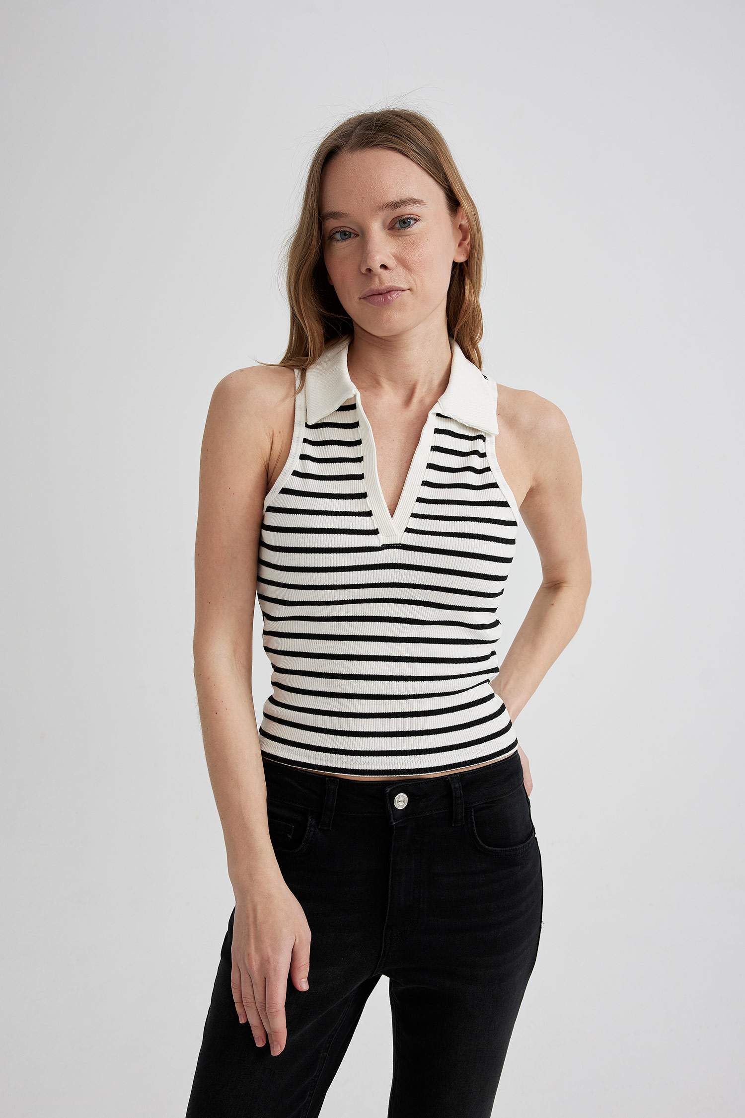 Slim Fit Dar Kesim Çizgili Polo Yaka Fitilli Kaşkorse Atlet