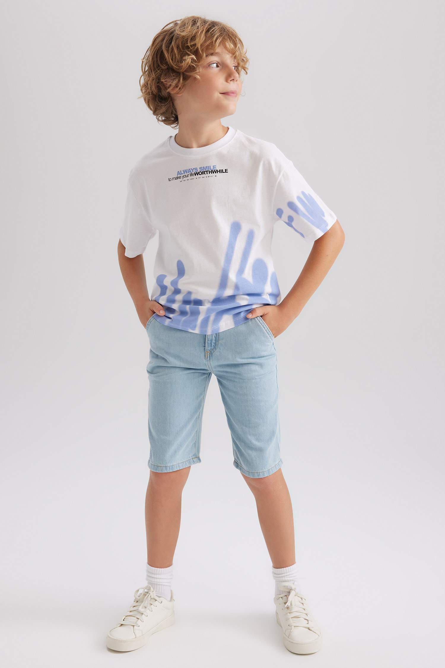 T-Shirt Oversize À Manches Courtes Imprimé Col Ras Du Cou Garçon