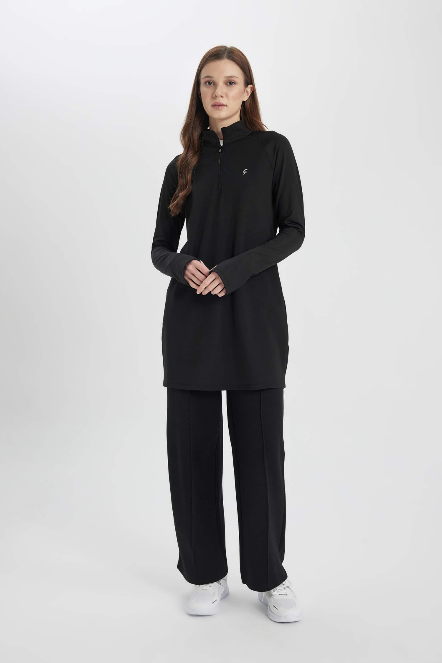 DeFactoFit Long Fit Dik Yaka Baskılı Sporcu Uzun Kollu Tişört