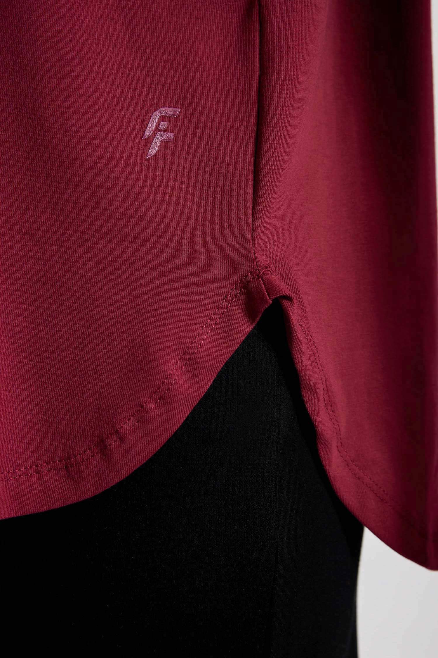 تيشيرت رياضي كم طويل قصة طويلة