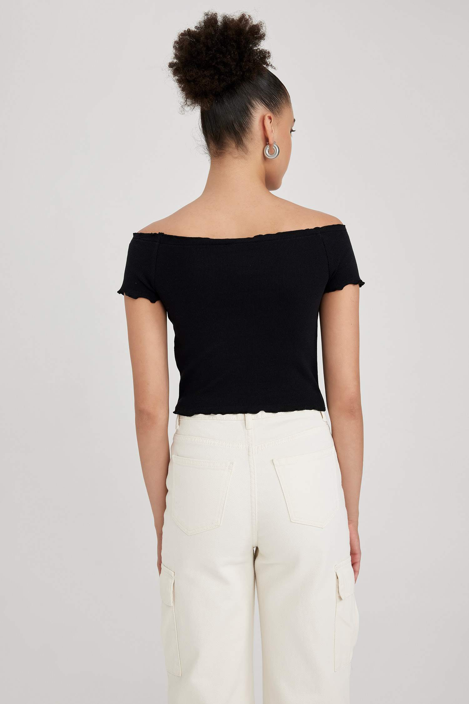 Fitted Fitilli Kaşkorse Kısa Kollu Tişört