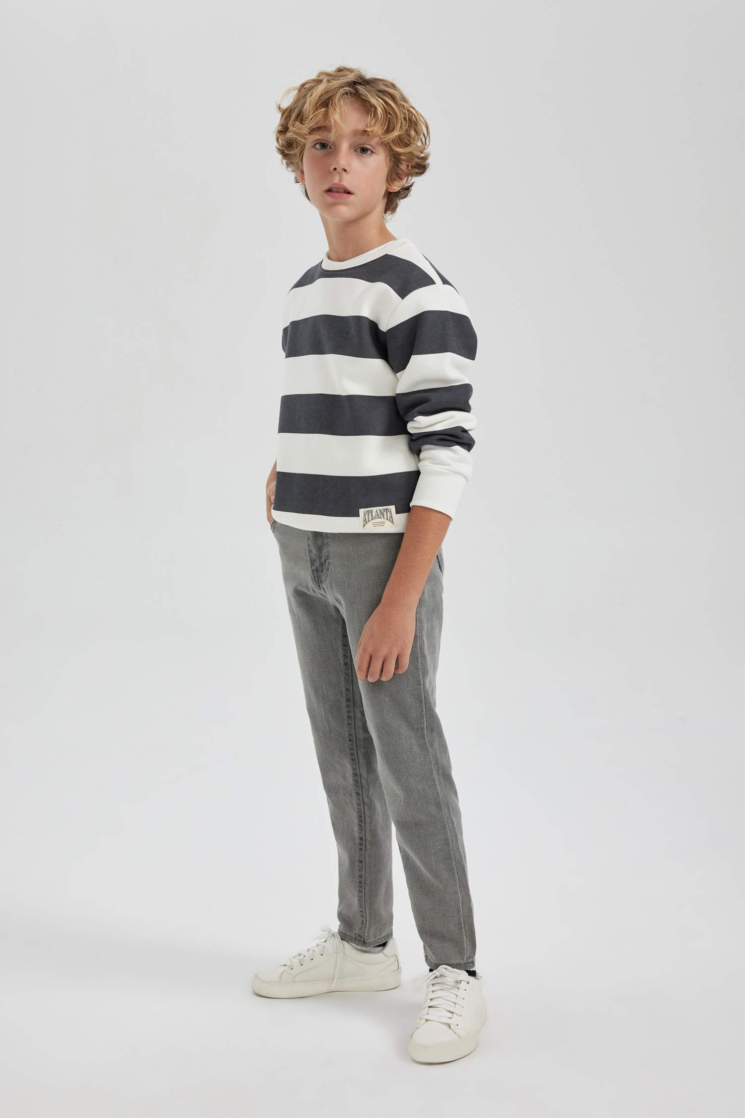 Boy Slim Fit Narrow Leg Jeans