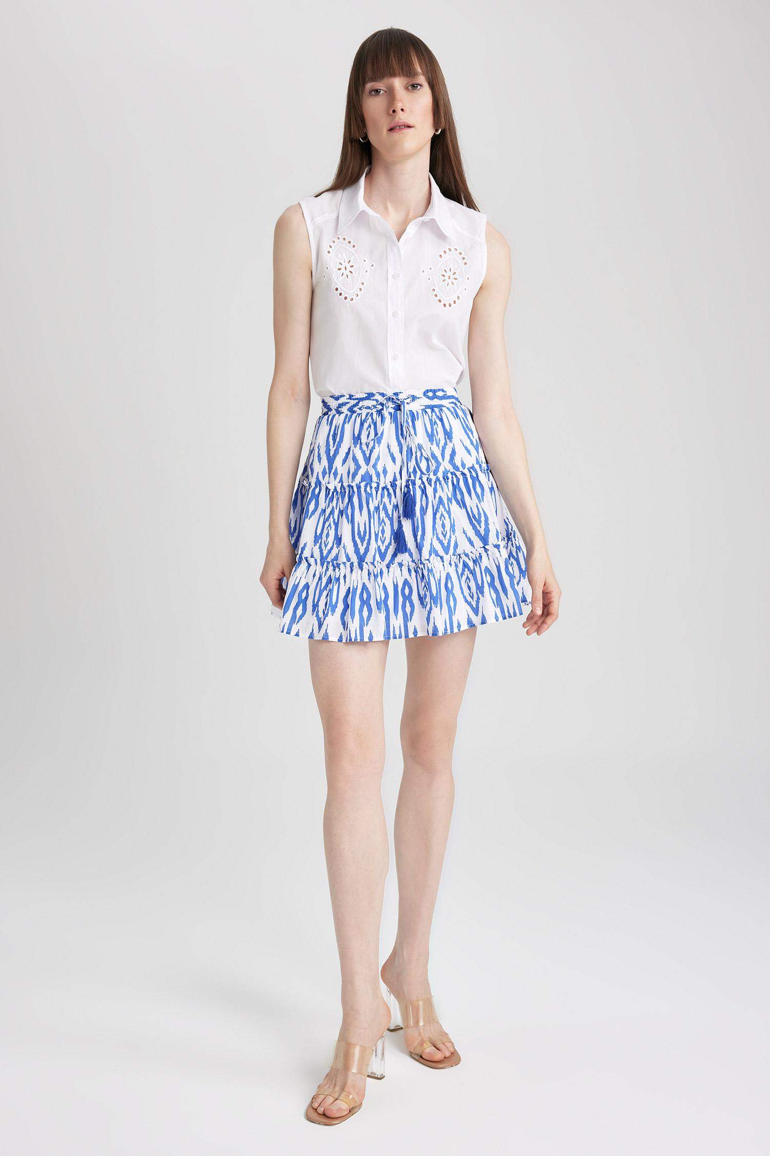 تنورة قصيرة تاي داي بخصر عادي مبطن