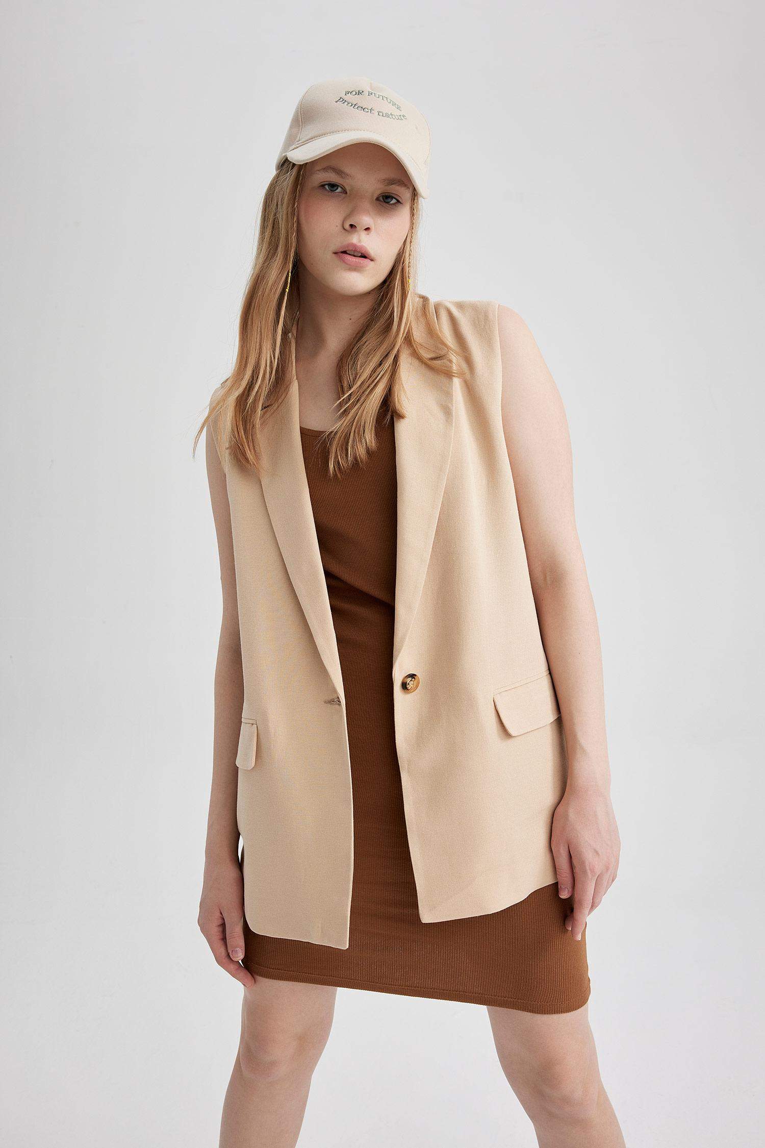 Жилет для женщин