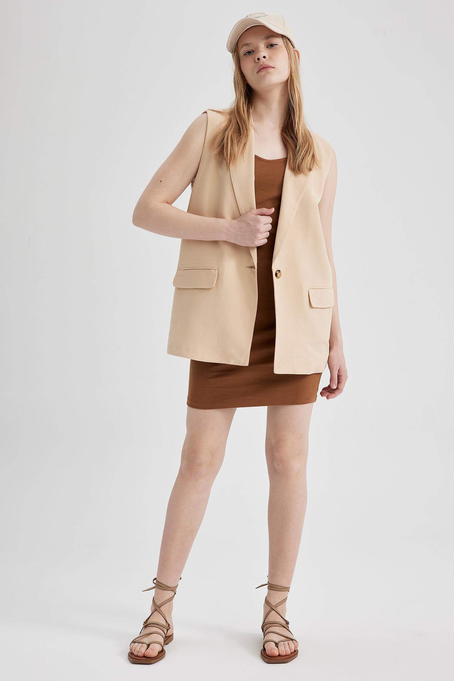 Жилет для женщин