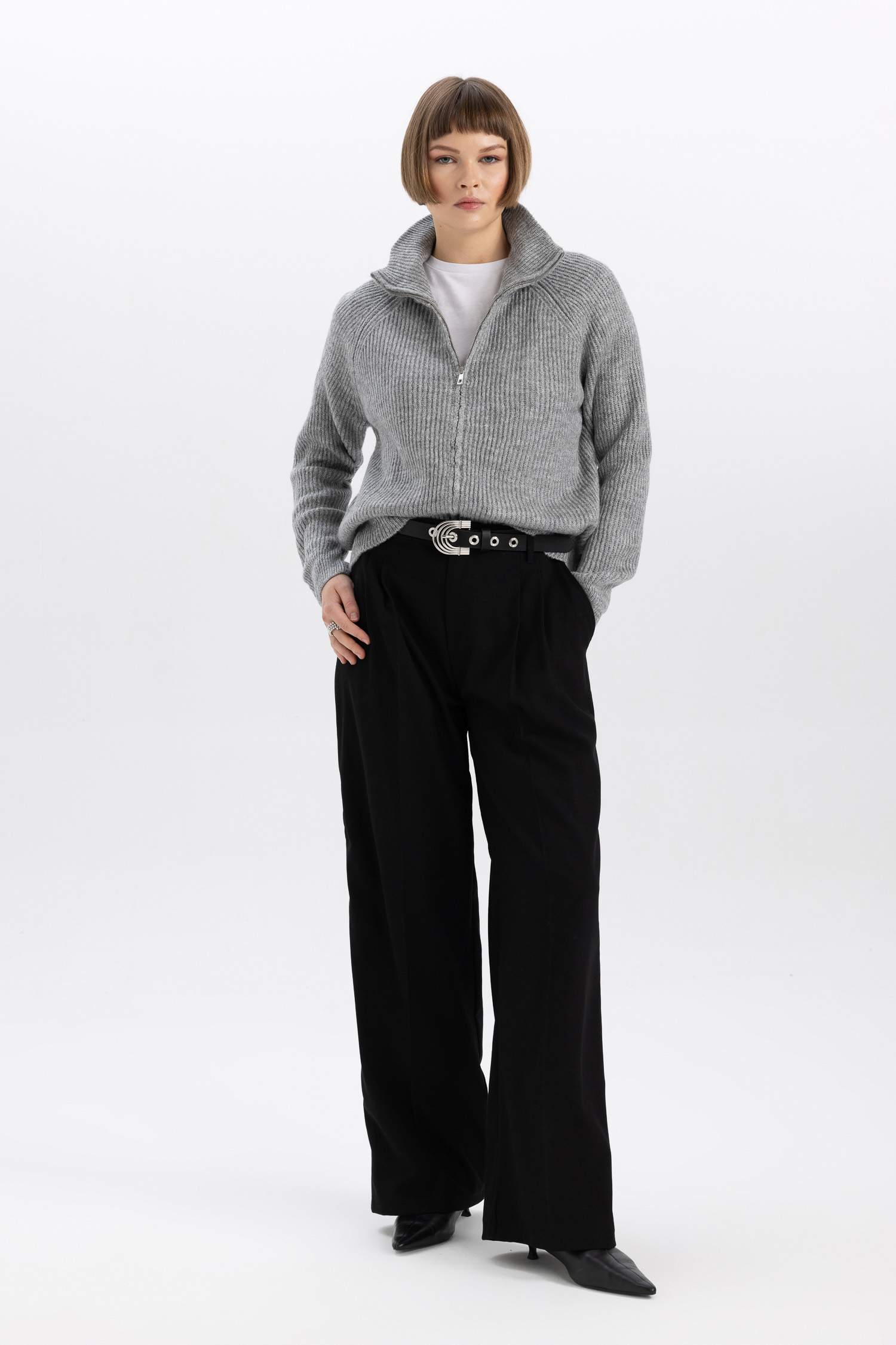 كارديجان قصة عادية بسحاب