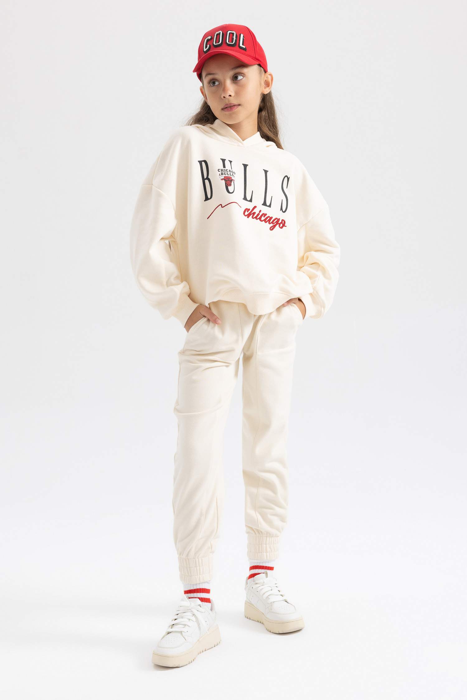 Свитшот с капюшоном NBA Chicago Bulls для девочек