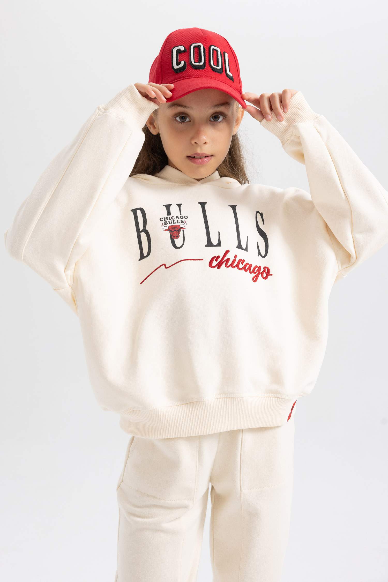Свитшот с капюшоном NBA Chicago Bulls для девочек