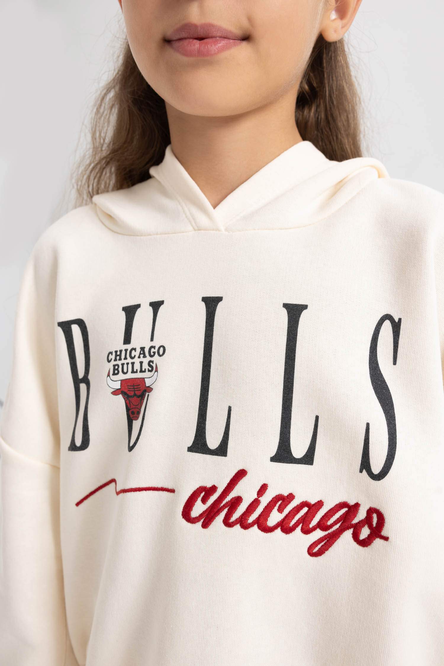 Свитшот с капюшоном NBA Chicago Bulls для девочек