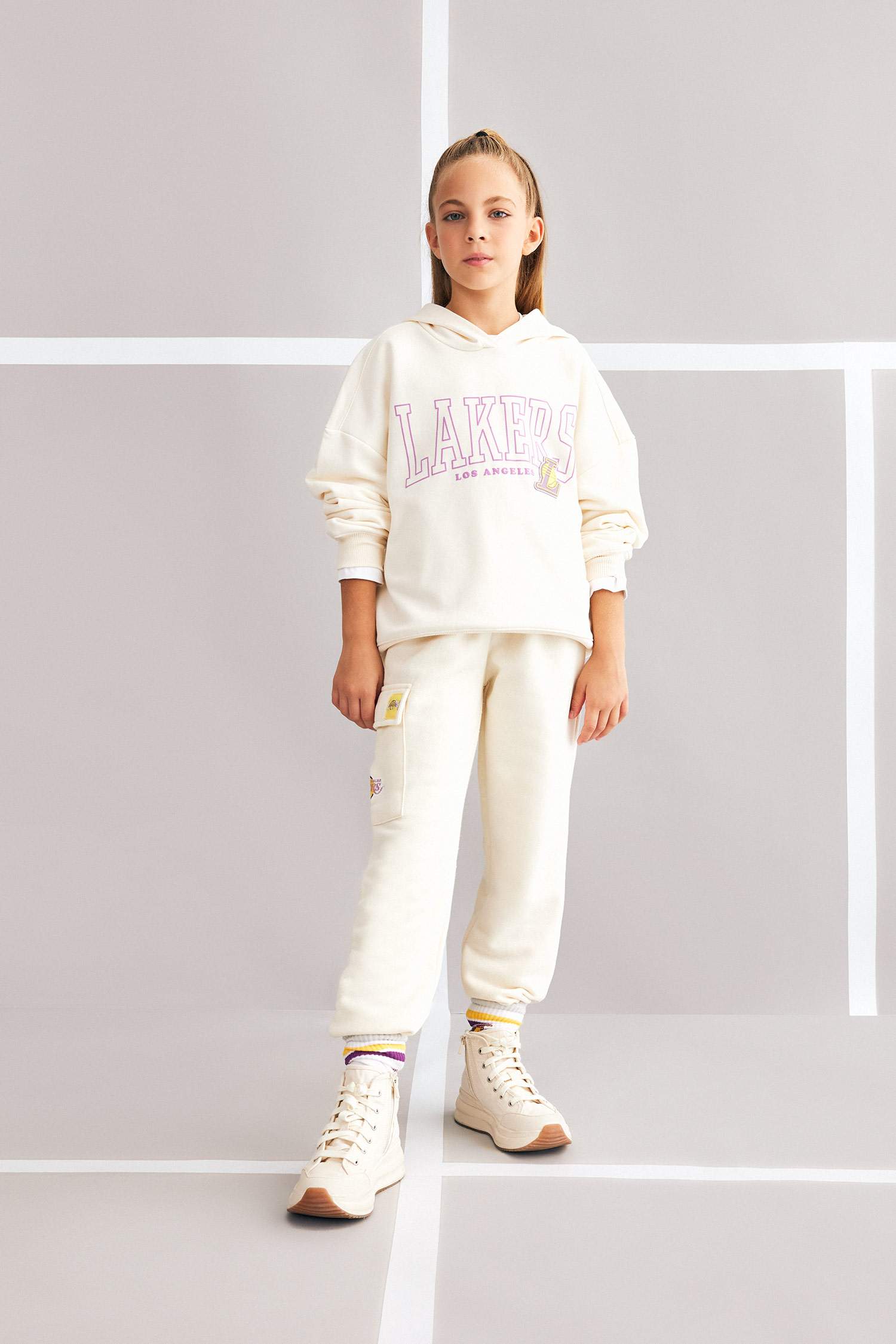 Girl NBA Los Angeles Lakers Hooded Thick Sweatshirt