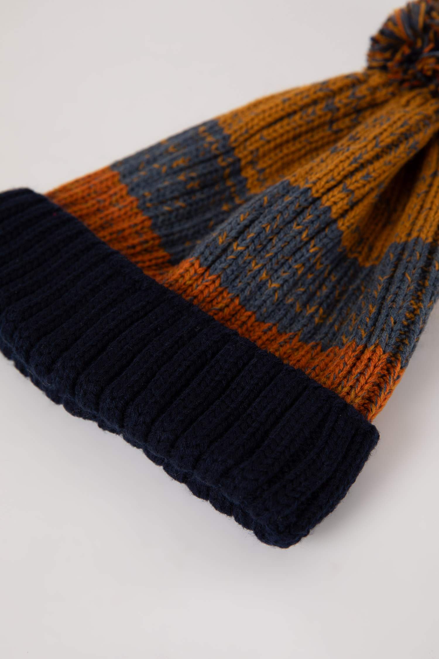 Шапка трикотажная для малышей мальчиков