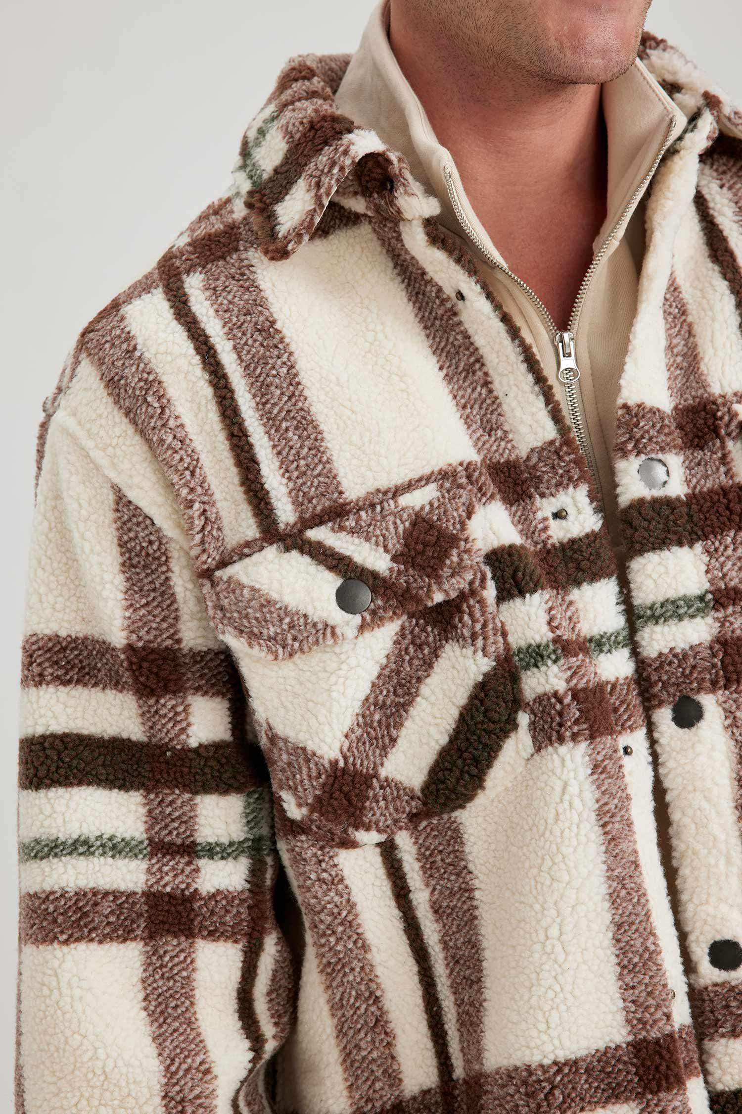 جاكيت قميص كاروهات قصة مريحة بياخة بولو بجيب