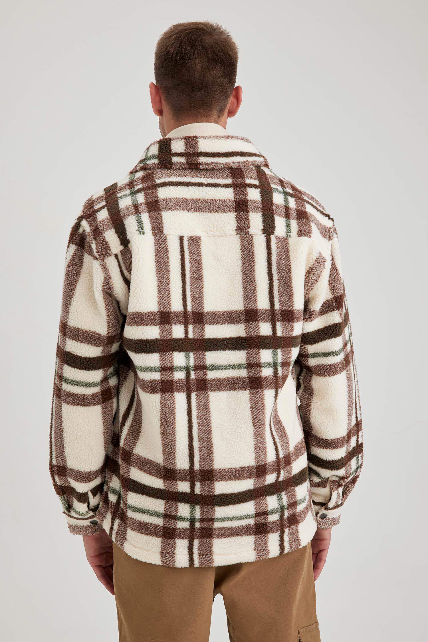 جاكيت قميص كاروهات قصة مريحة بياخة بولو بجيب