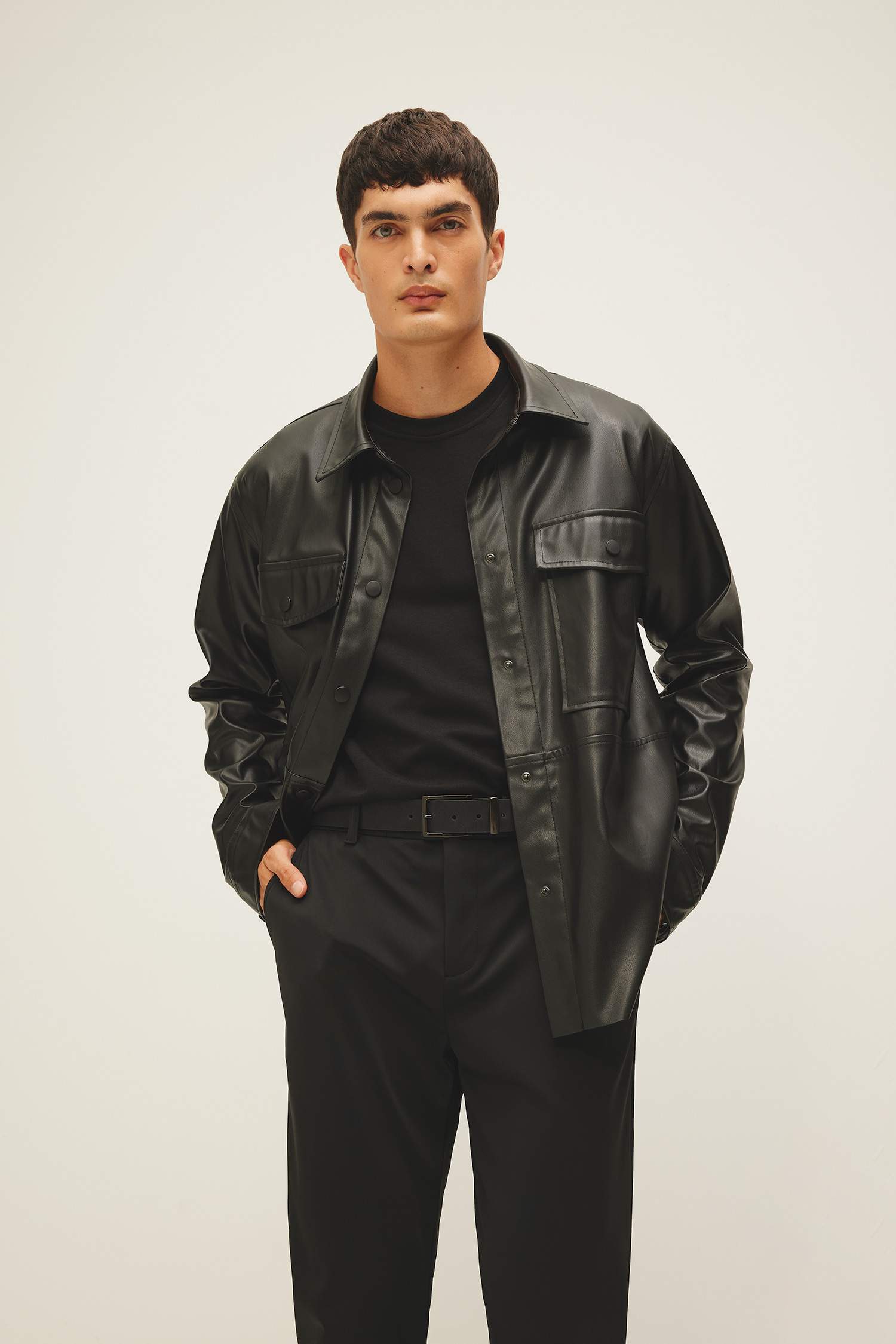 Рубашка свободного кроя с длинным рукавом