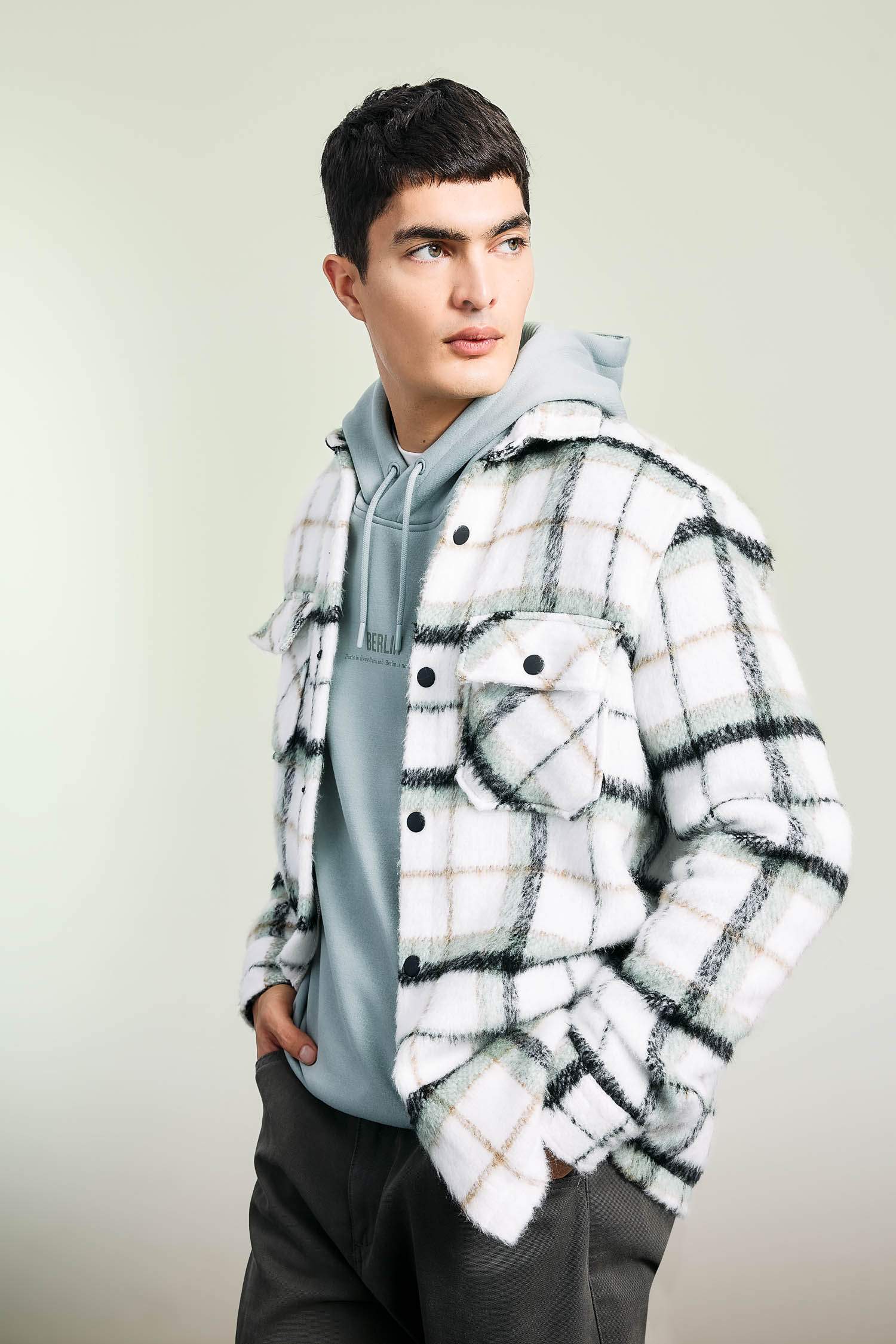 جاكيت قميص كاروهات بقصة عادية بياخة بولو