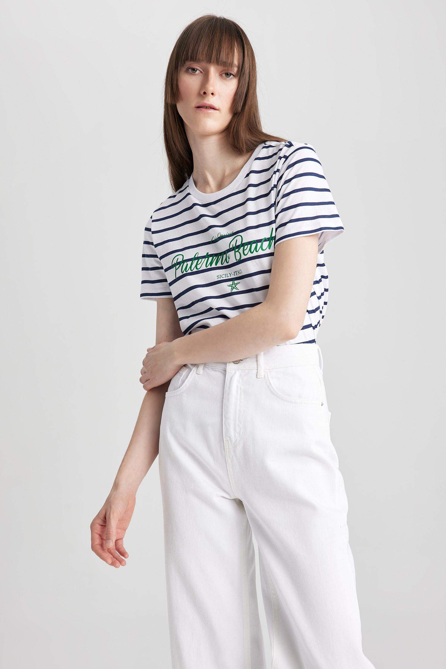 Regular Fit Crew Neck Slogan Printed Short Sleeve T-Shirt