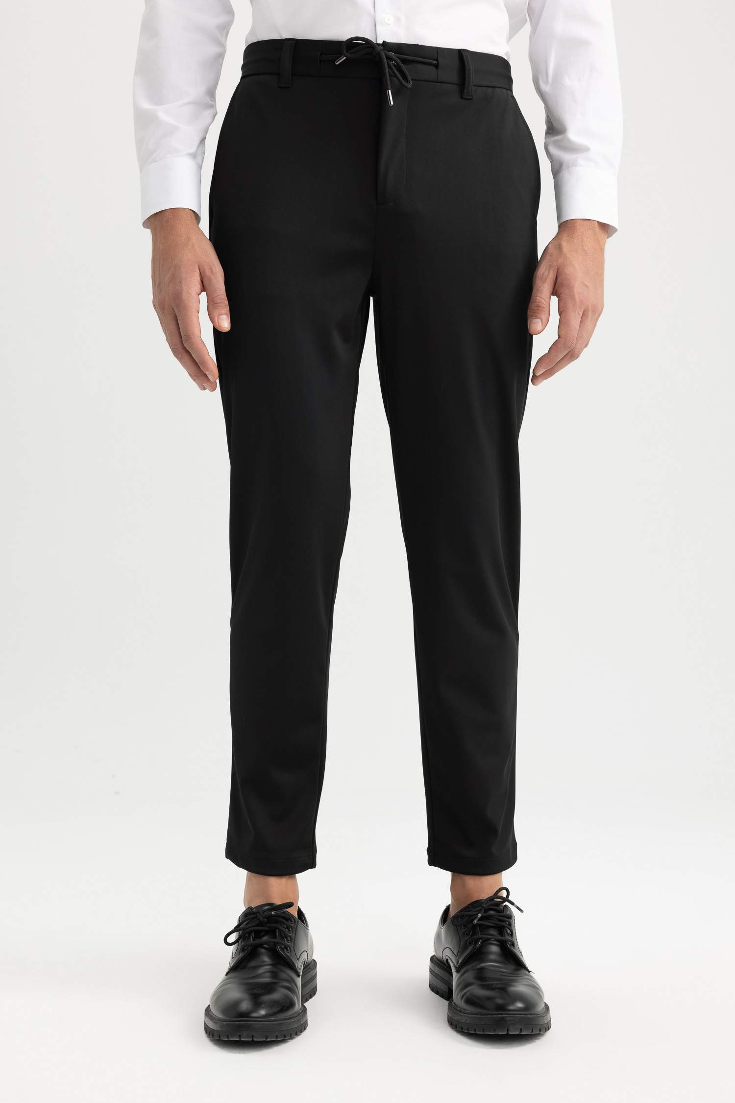 Jogger Pantolon Düz Paça Beli Lastikli Her Yöne Esneyen Cepli