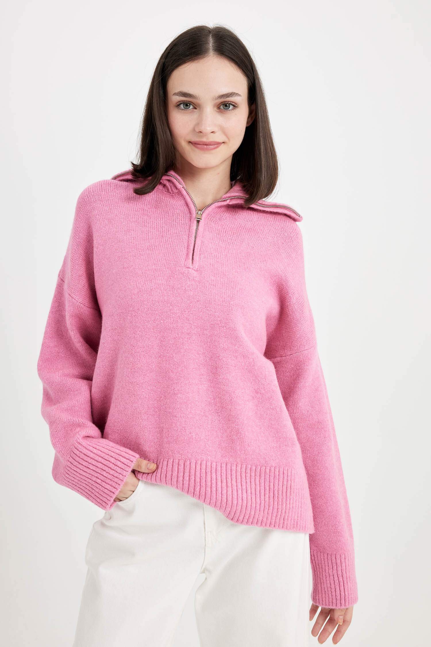 Oversize Geniş Kalıp Yarım Fermuarlı Dik Yaka Triko Kazak