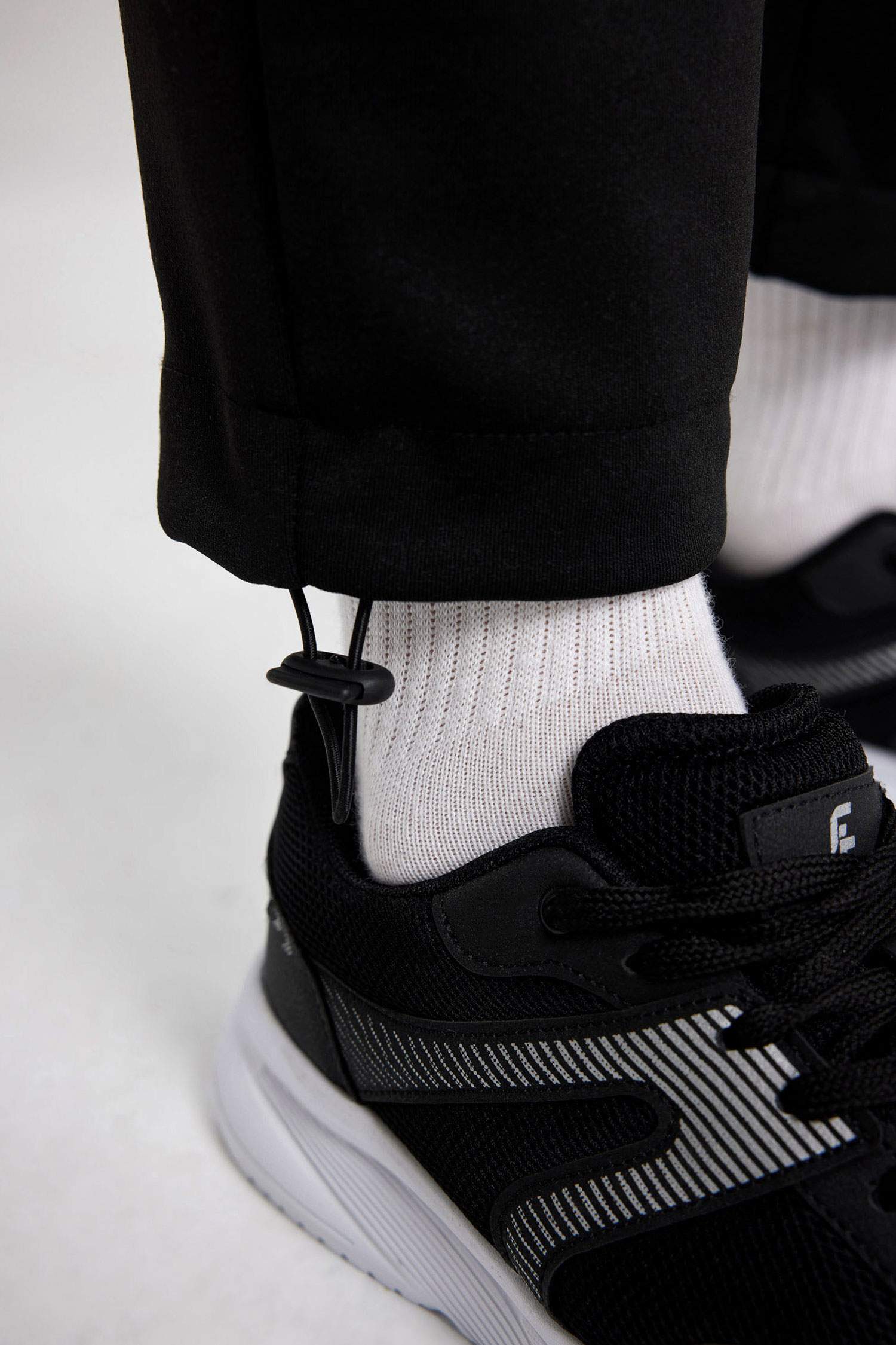 بنطلون بجامة رياضي قماش سكوبا قصة عادية بجيب من DeFactoFit