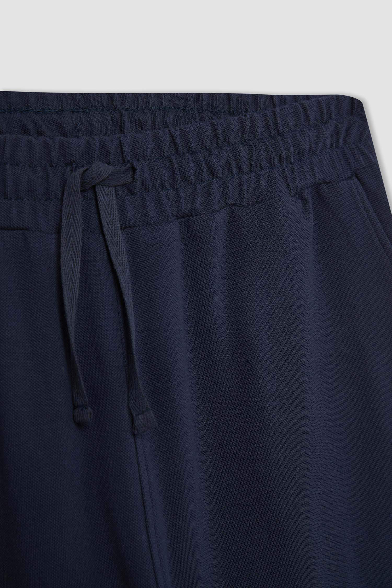 شورت بيجاما قصة عادية بجيب