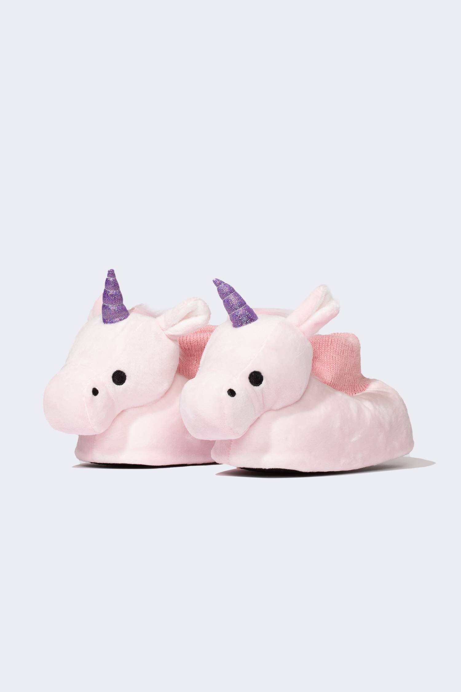 بوت منزلي بناتي بكعب مسطح بدون رباط